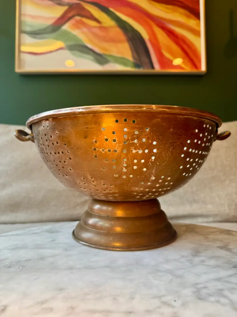 .😻 12x7” vintage solid copper colander