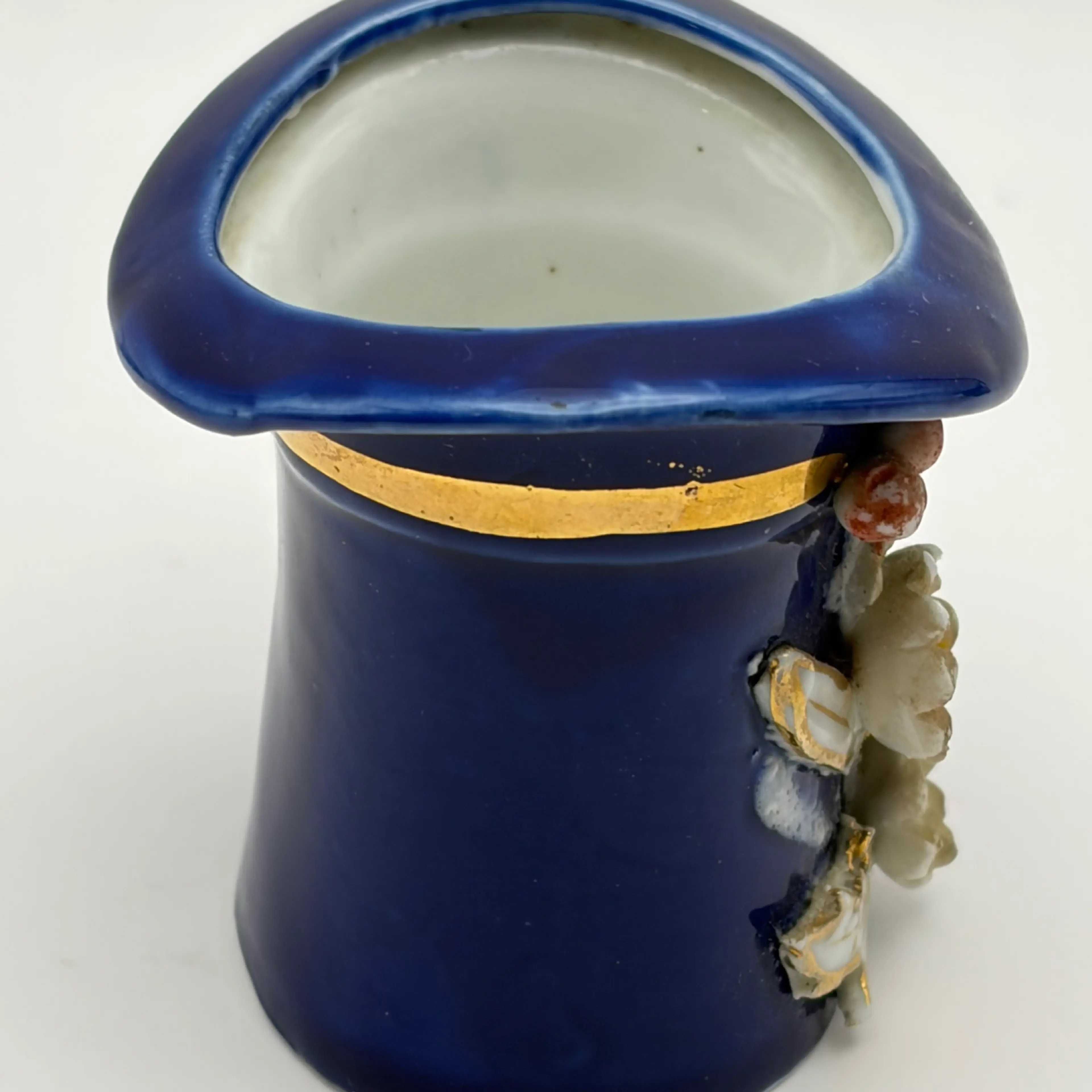 Image 3 of 10