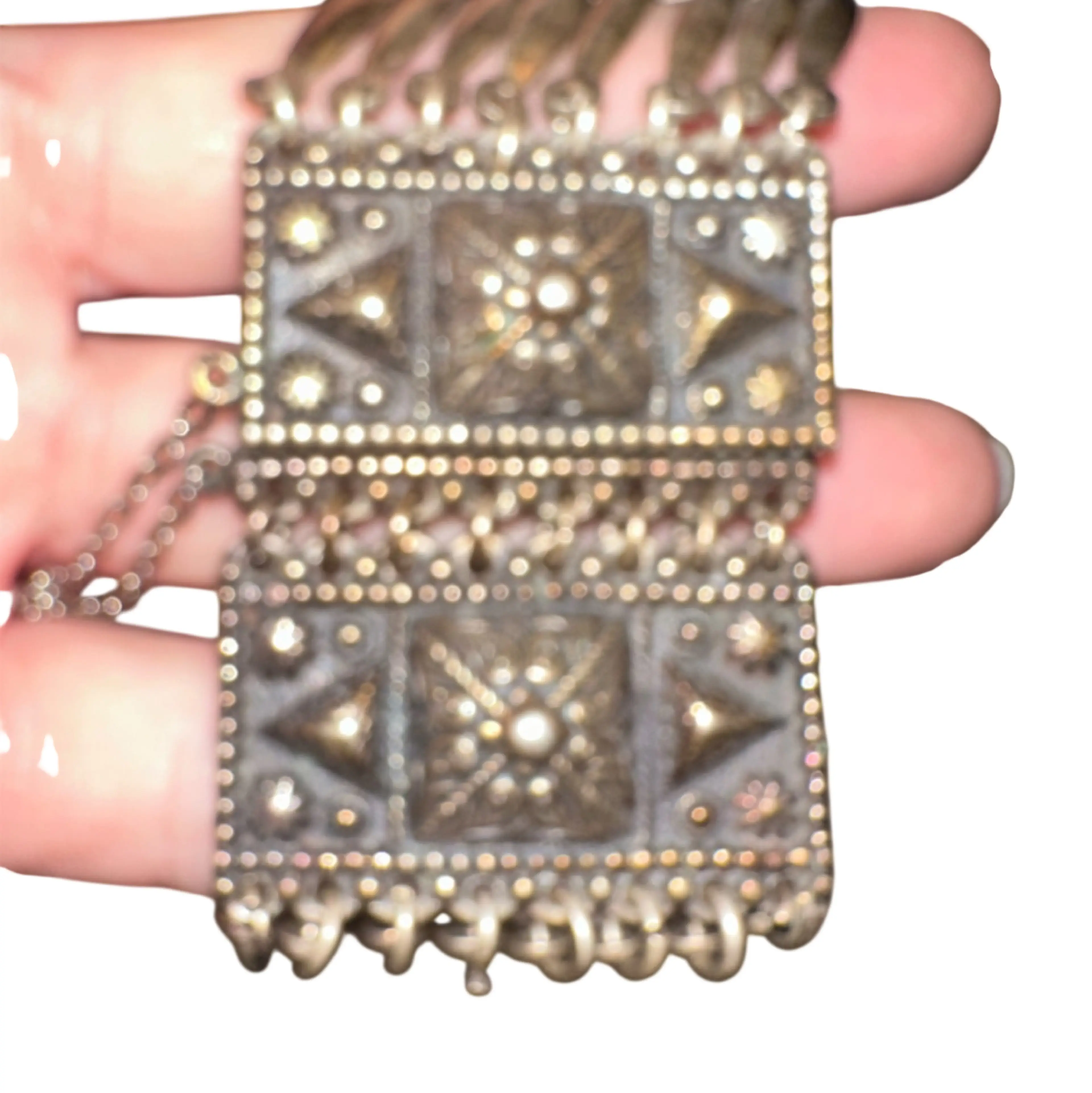 Image 3 of 4