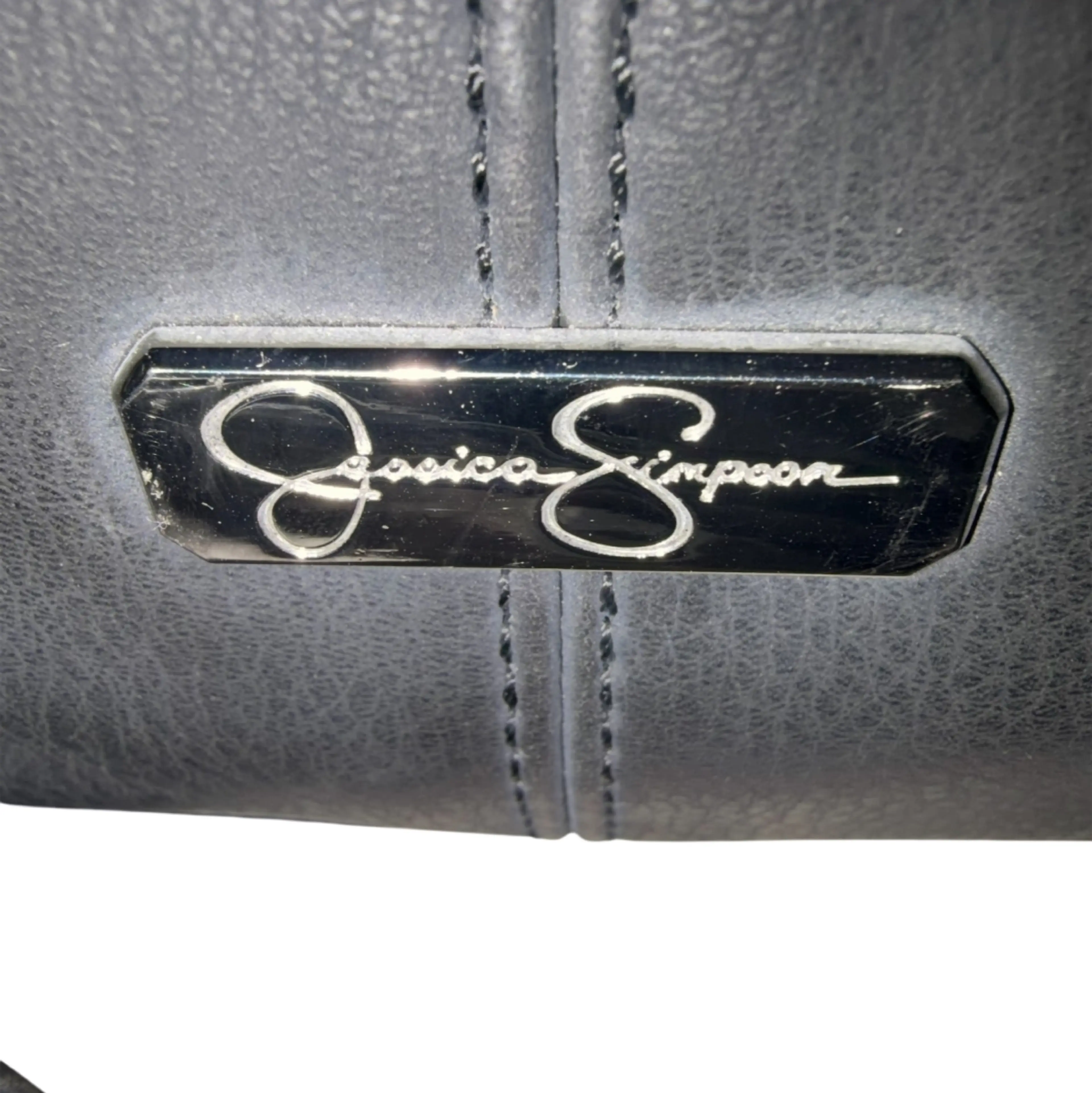 Image 4 of 6