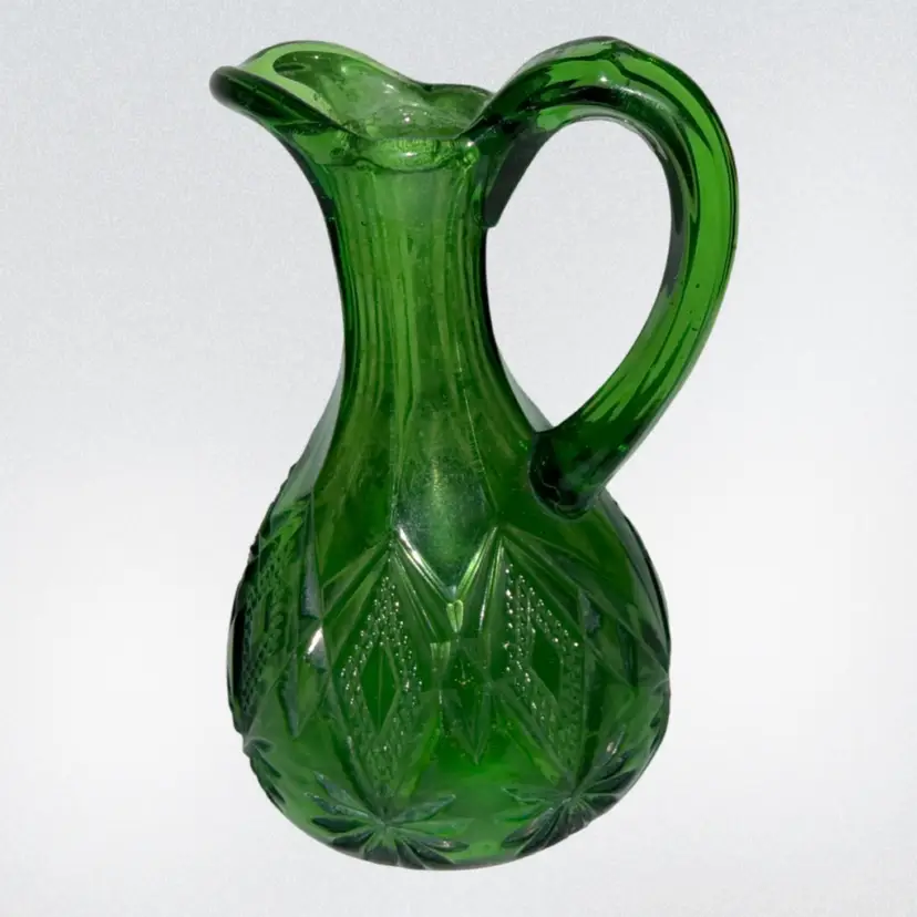 US Glass Shoshone- Emerald Green Cruet/Pitcher Emerald Green EAPG 6 1/4"- 1896