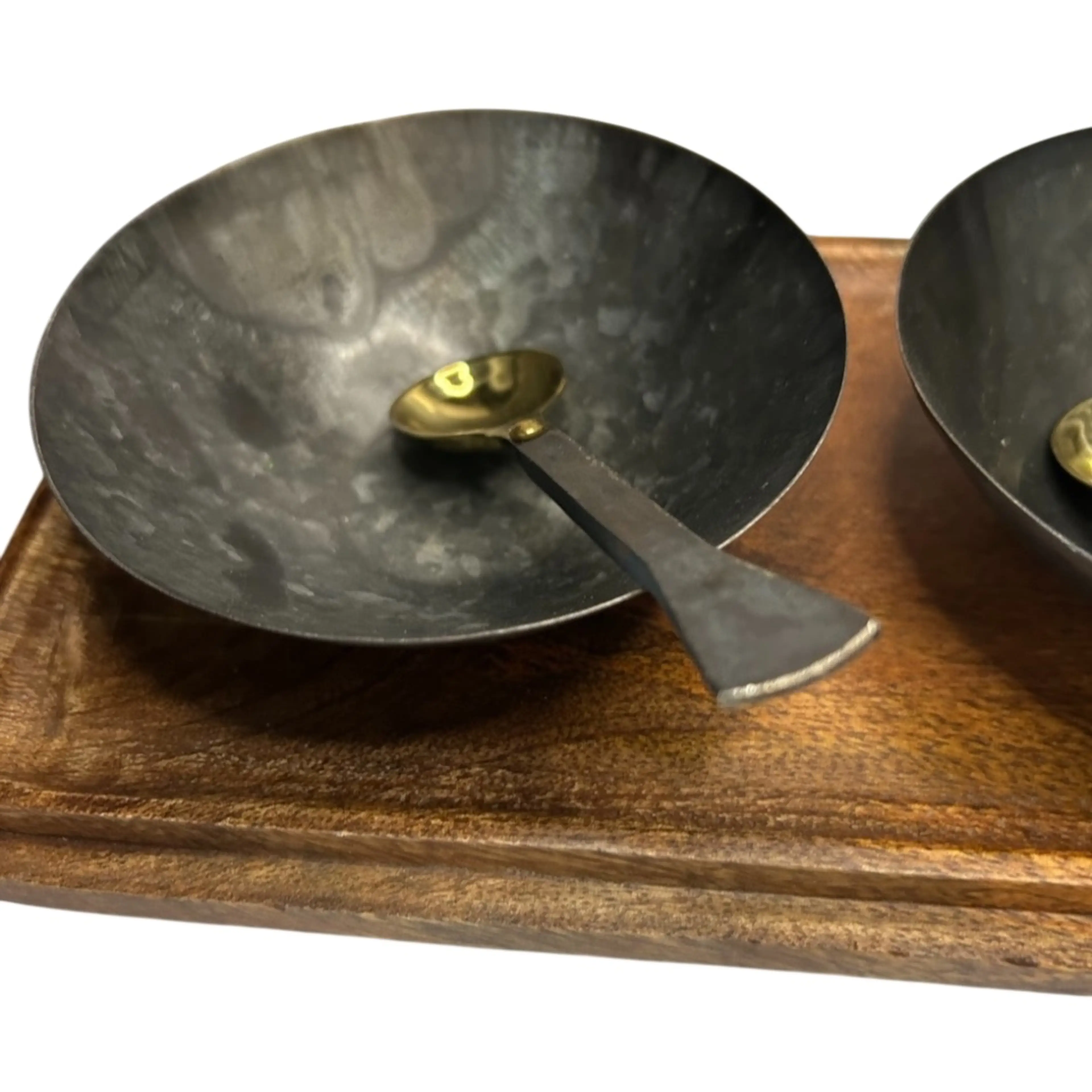 Image 2 of 6