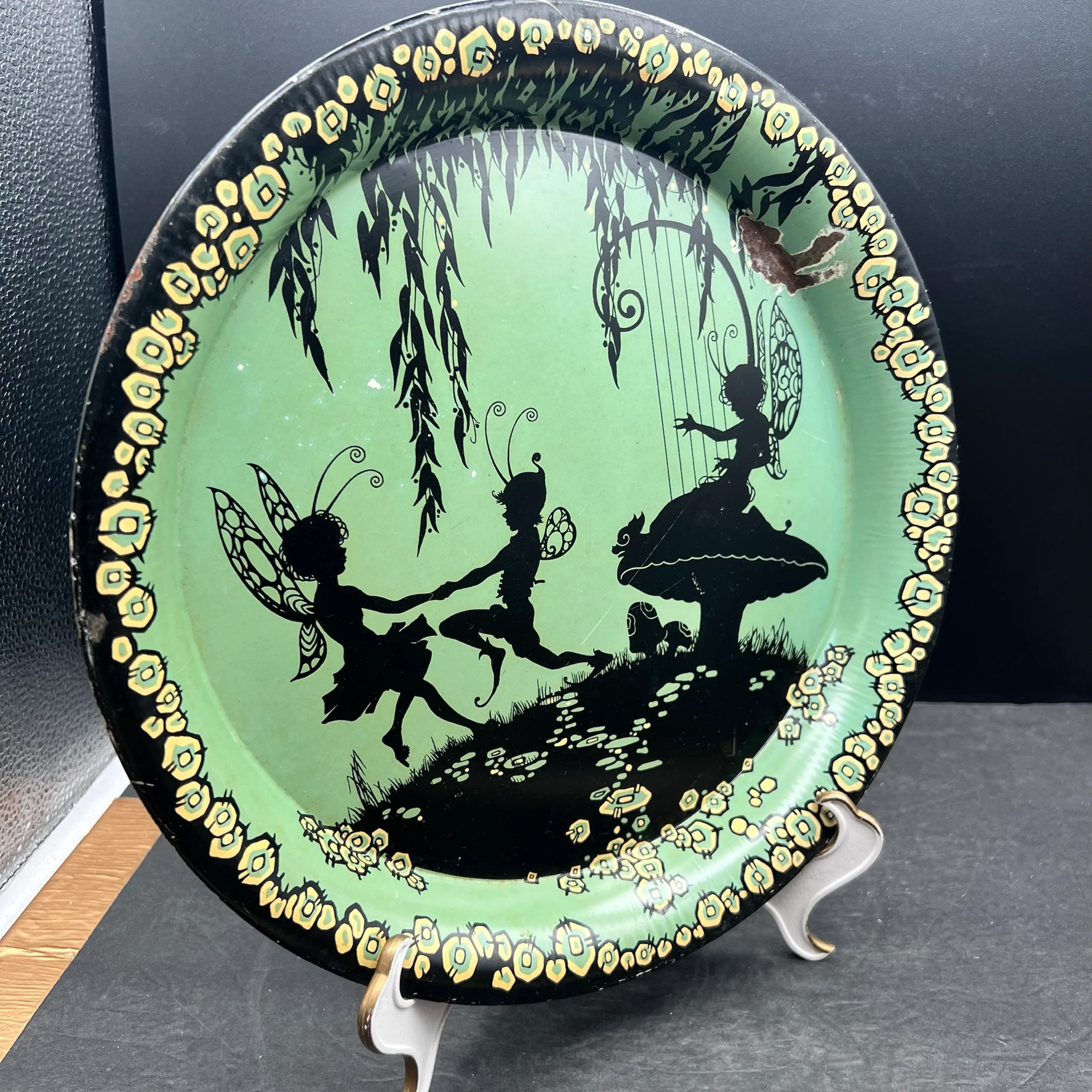 Image 2 of 10