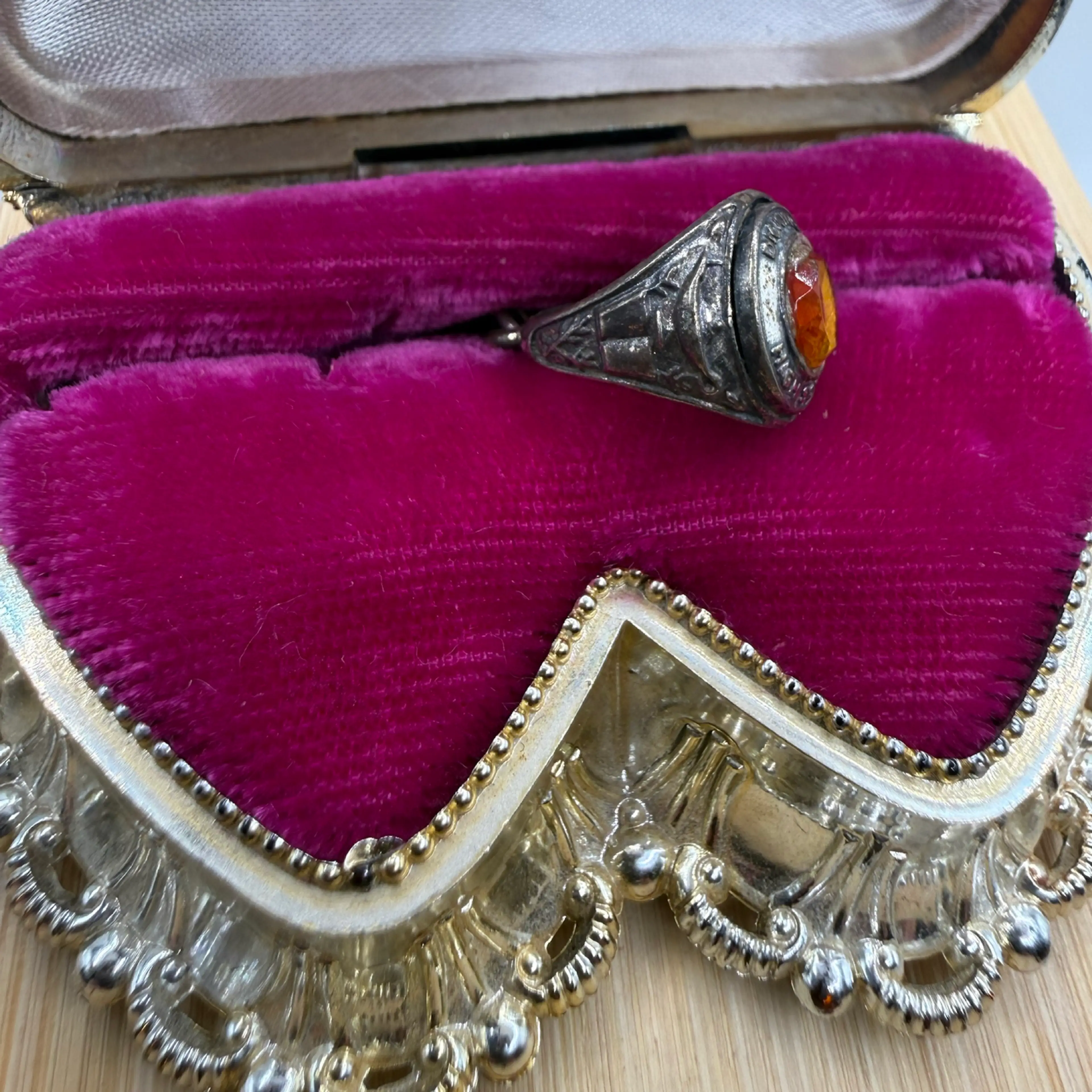 Image 2 of 3