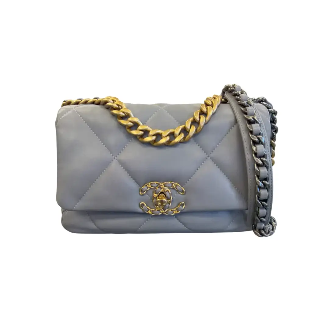 Chanel Gray Small 19