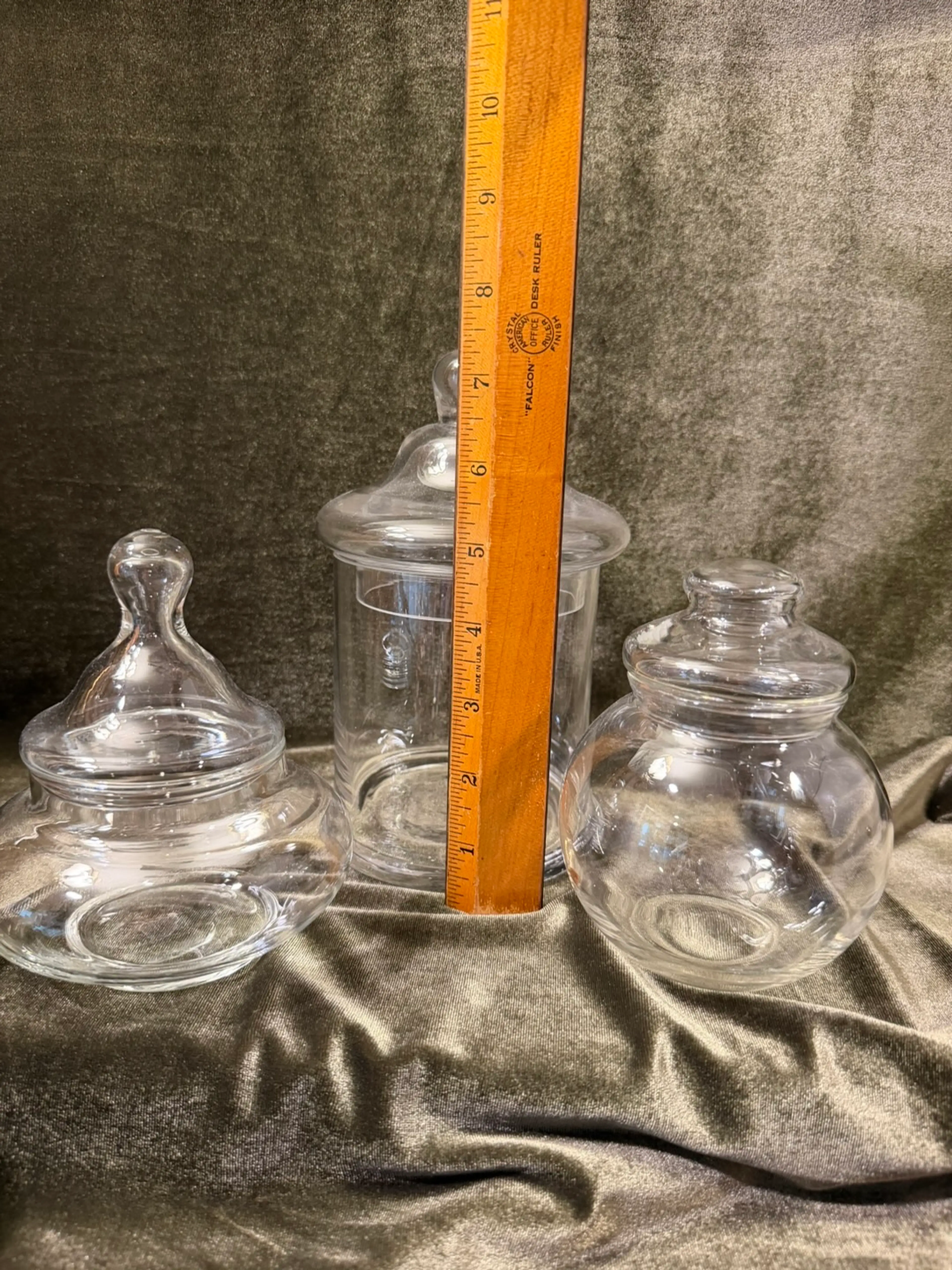Image 2 of 8