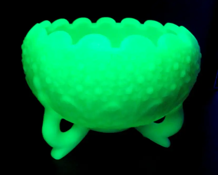 Fenton Burmese Rose Bowl ~ 3 Footed Uranium Fairy Light Base ~ w/Original Labels