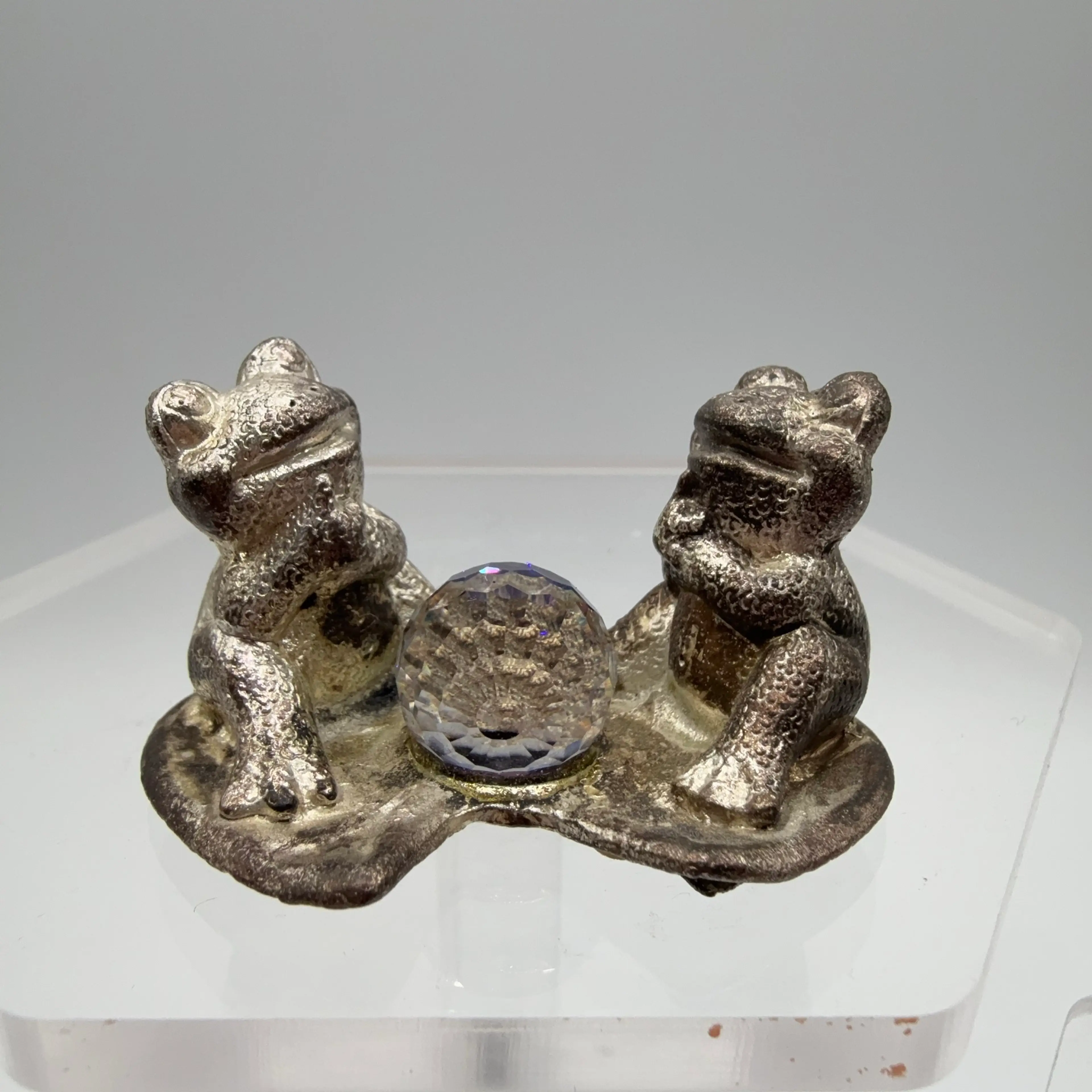 Image 2 of 4
