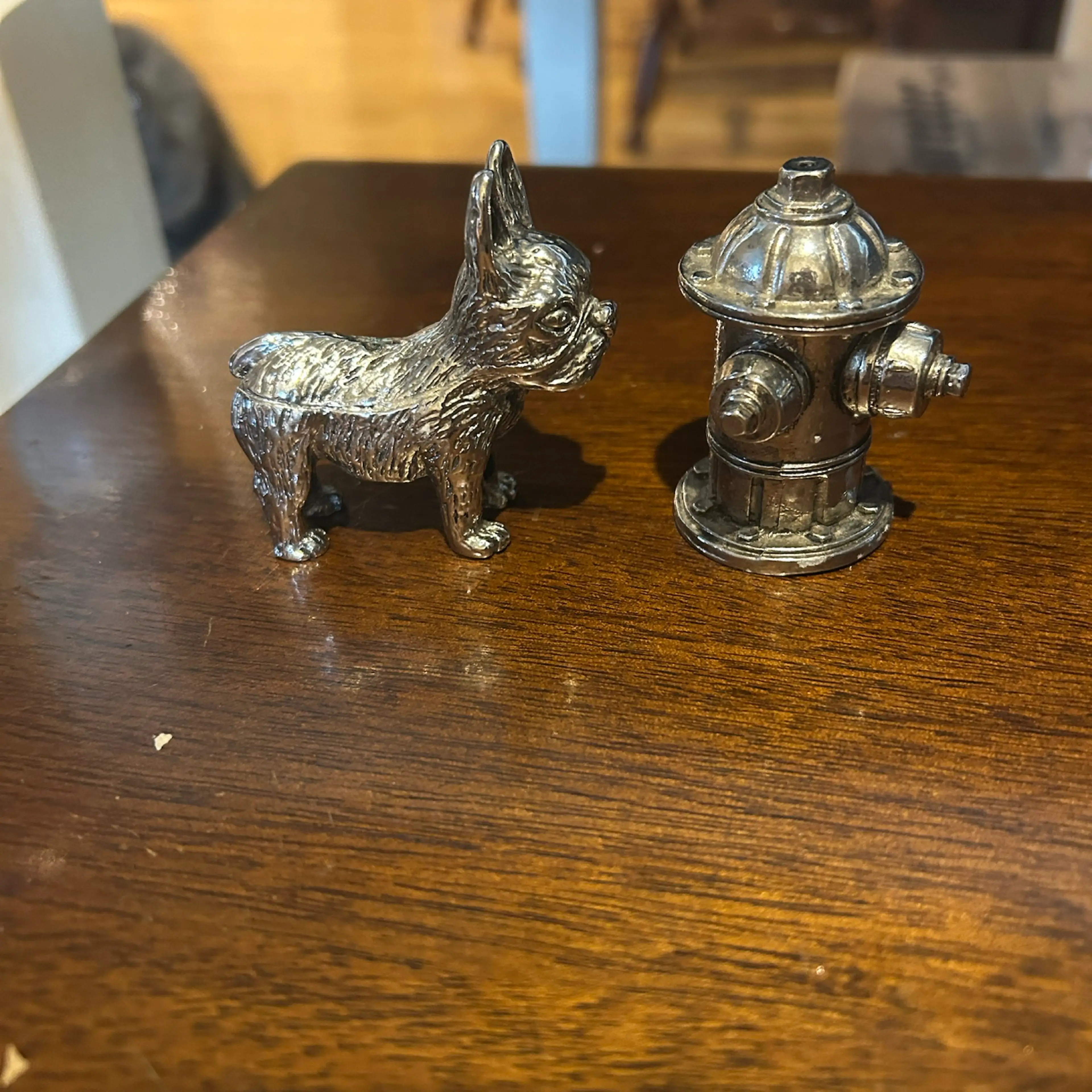 Image 2 of 4