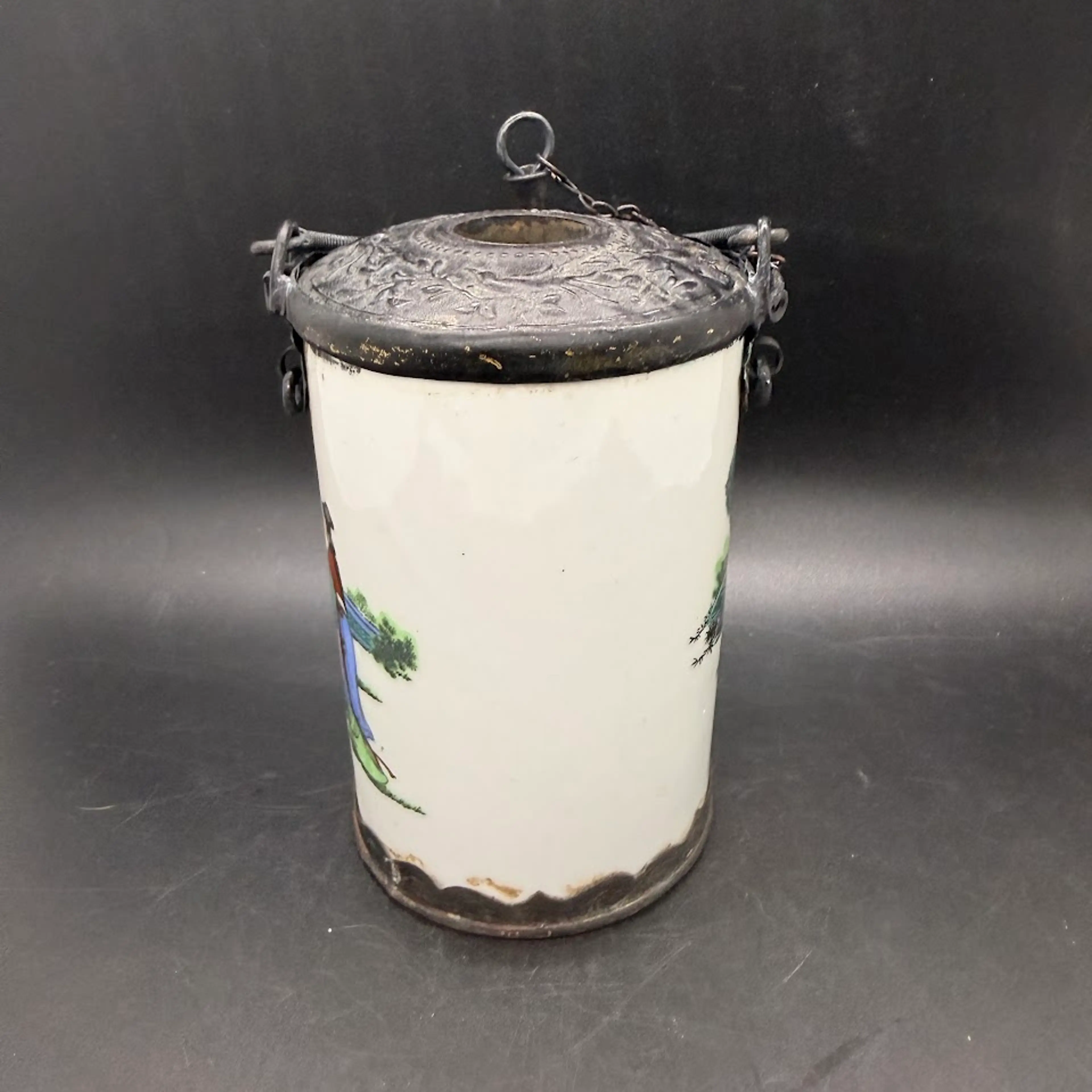 Image 3 of 21