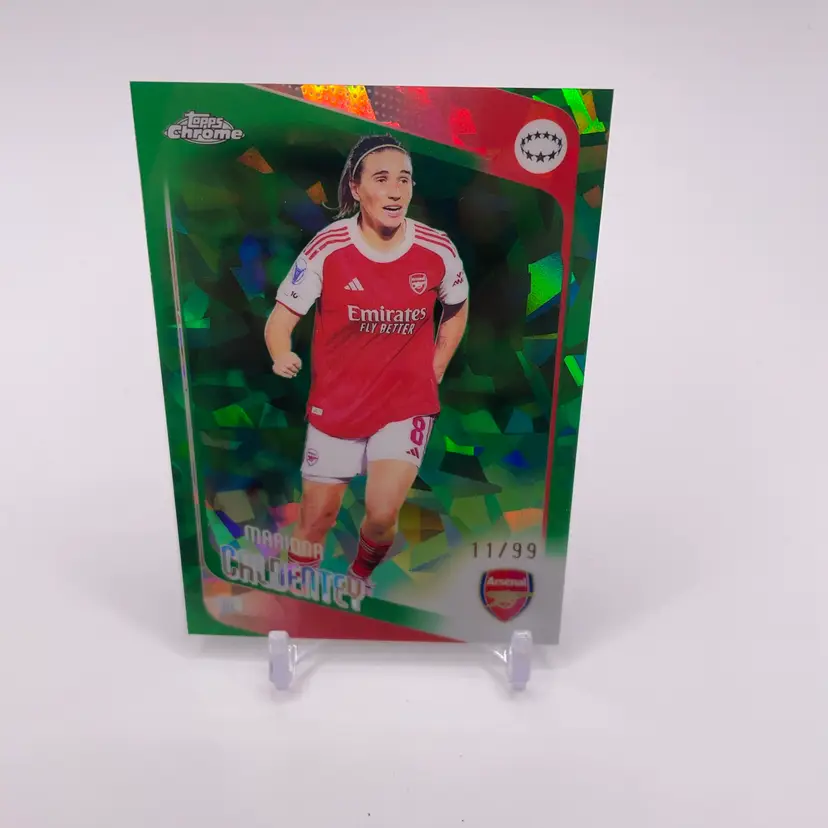 Mariona Caldentey - Green sapphire /99- Arsenal 2025-26 TOPPS CHROME UEFA WOMEN'S SAPPHIRE- Soccer card