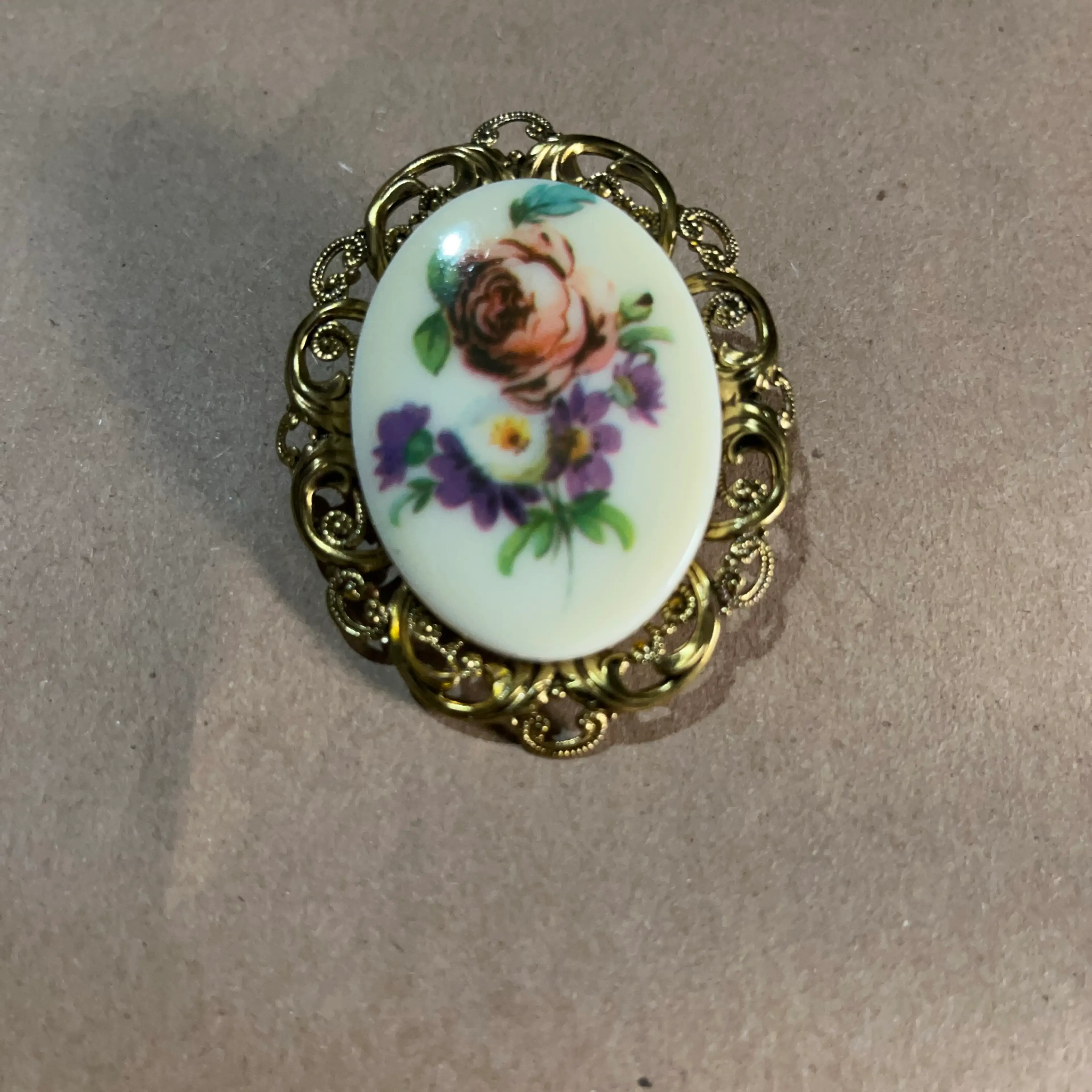 Image 2 of 5