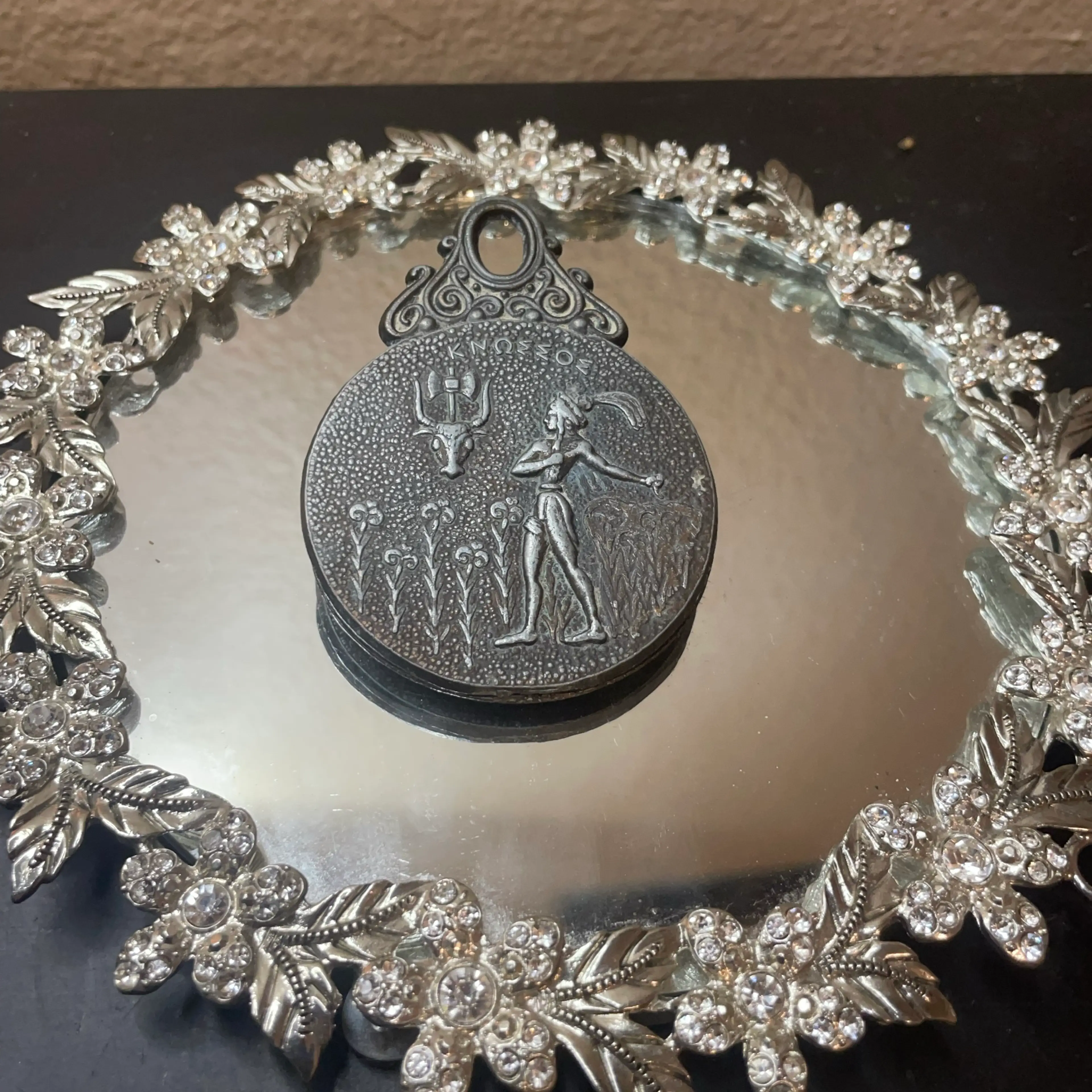 Image 1 of 5