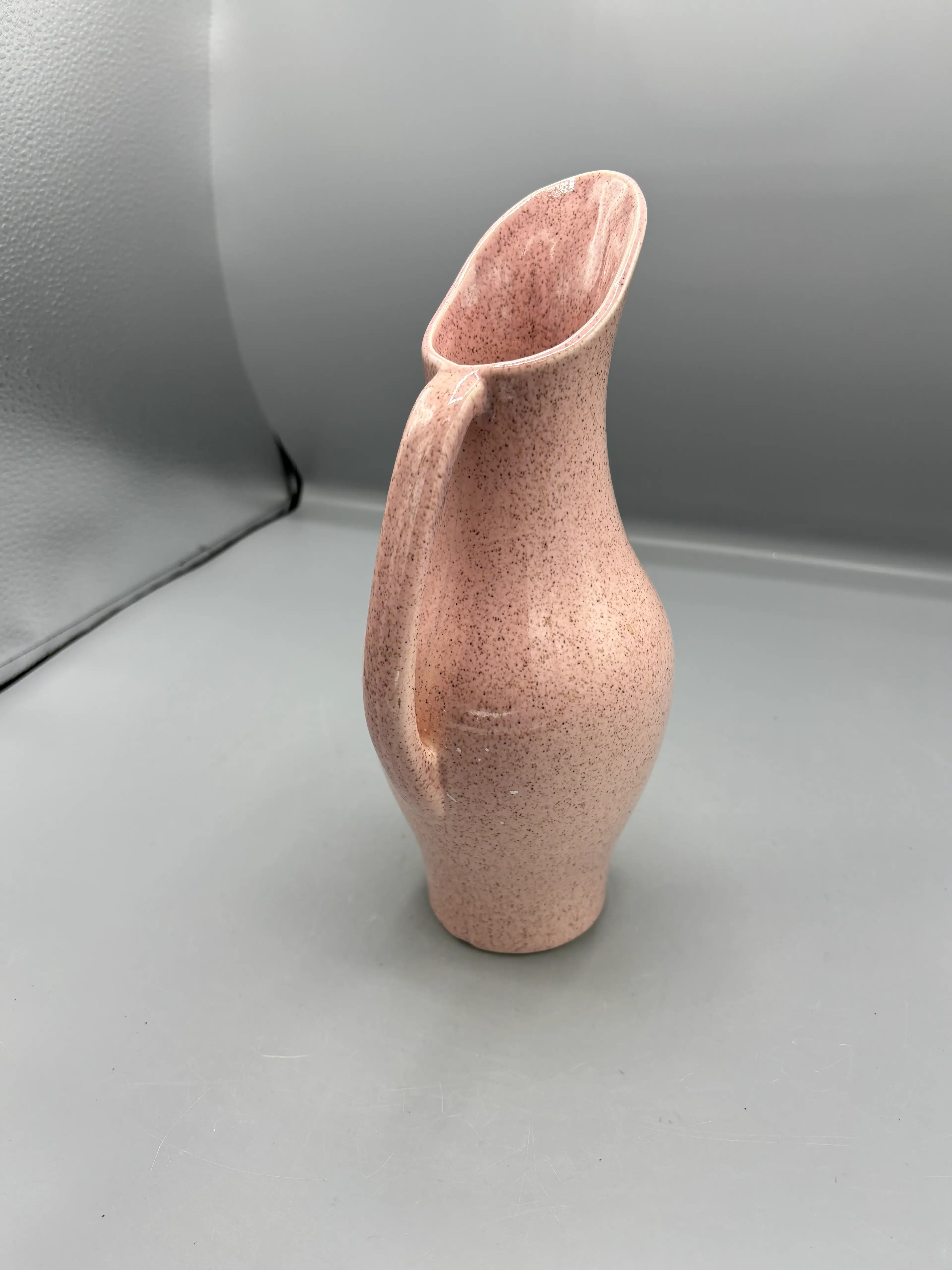 Image 2 of 7