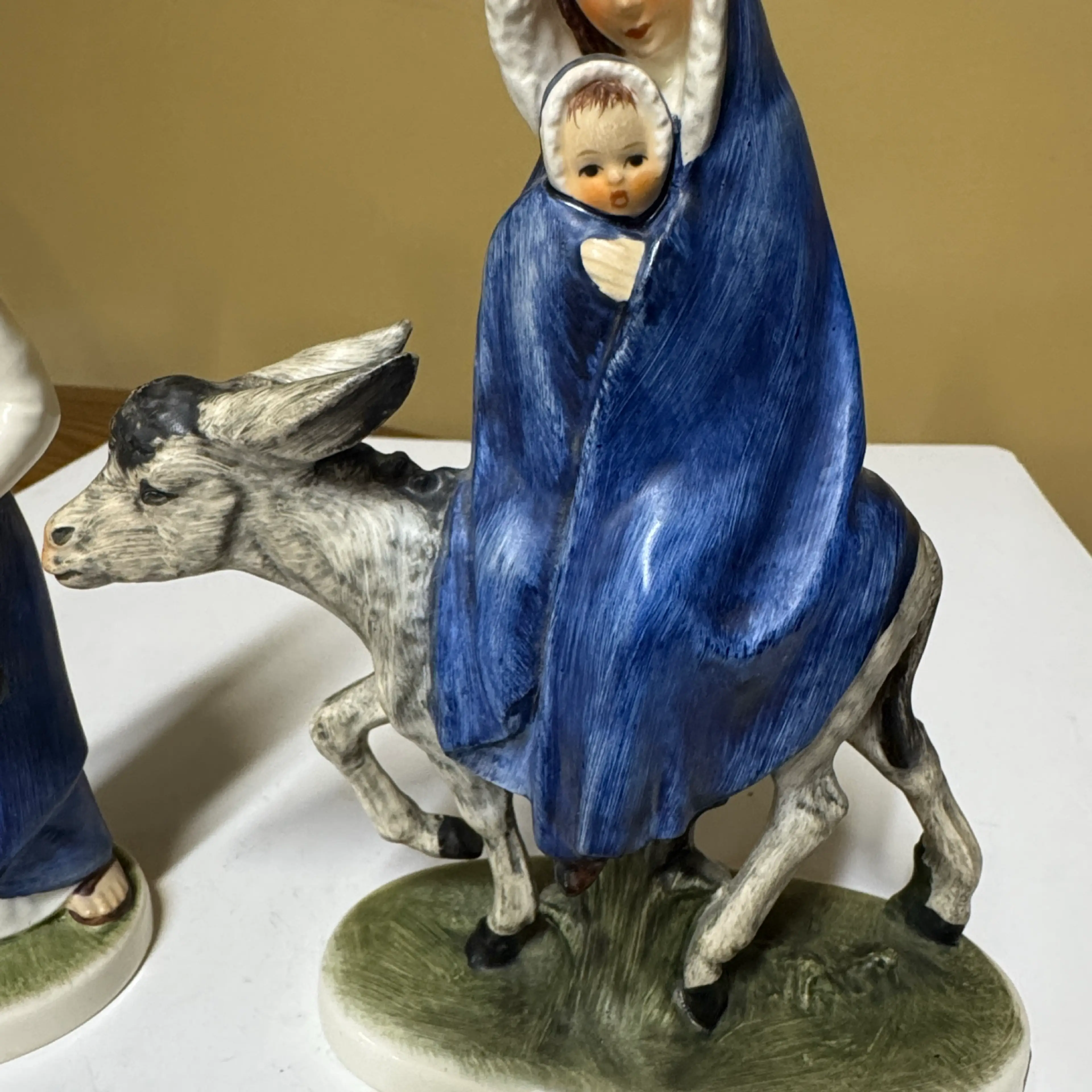 Image 2 of 14