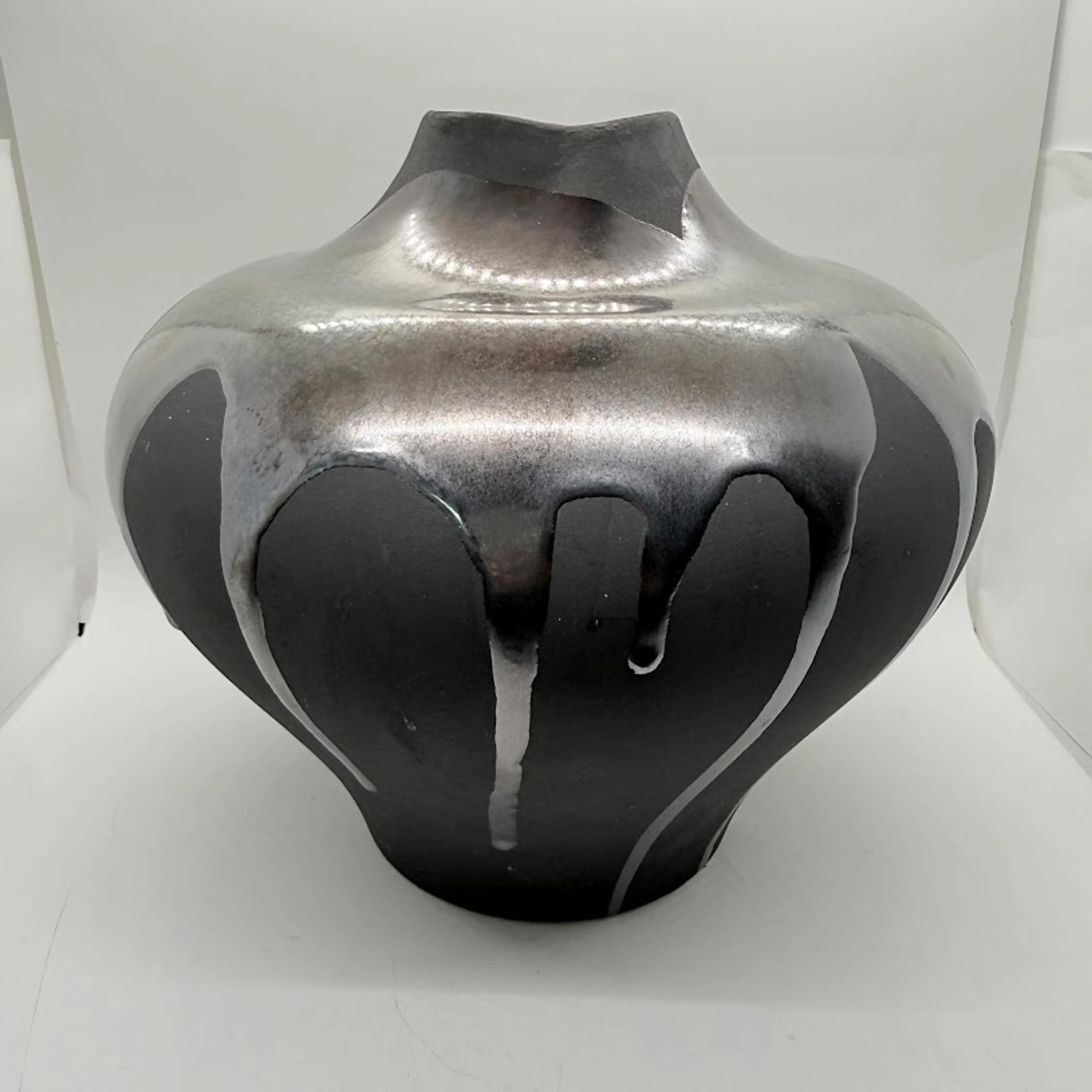 Image 4 of 21