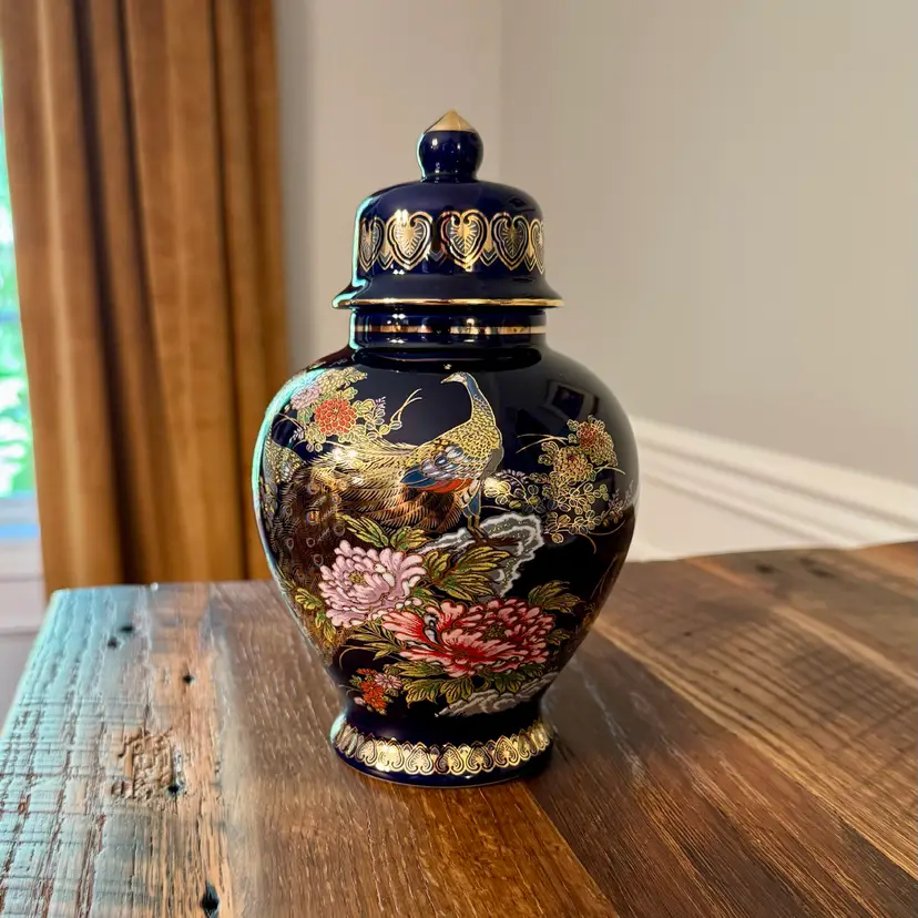 🎀 Vtg Japanese Cobalt Blue Peacock & Peony Ginger Jar