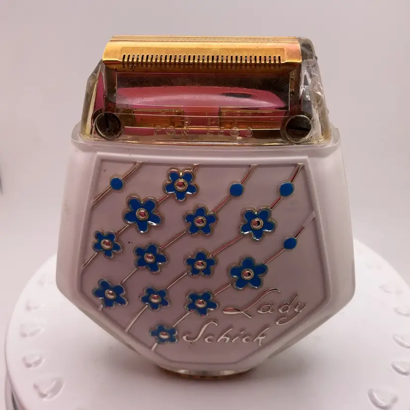 POW4 READ VTG Lady Schick Women’s Electric Shaver with Blue Flowers 2.75”