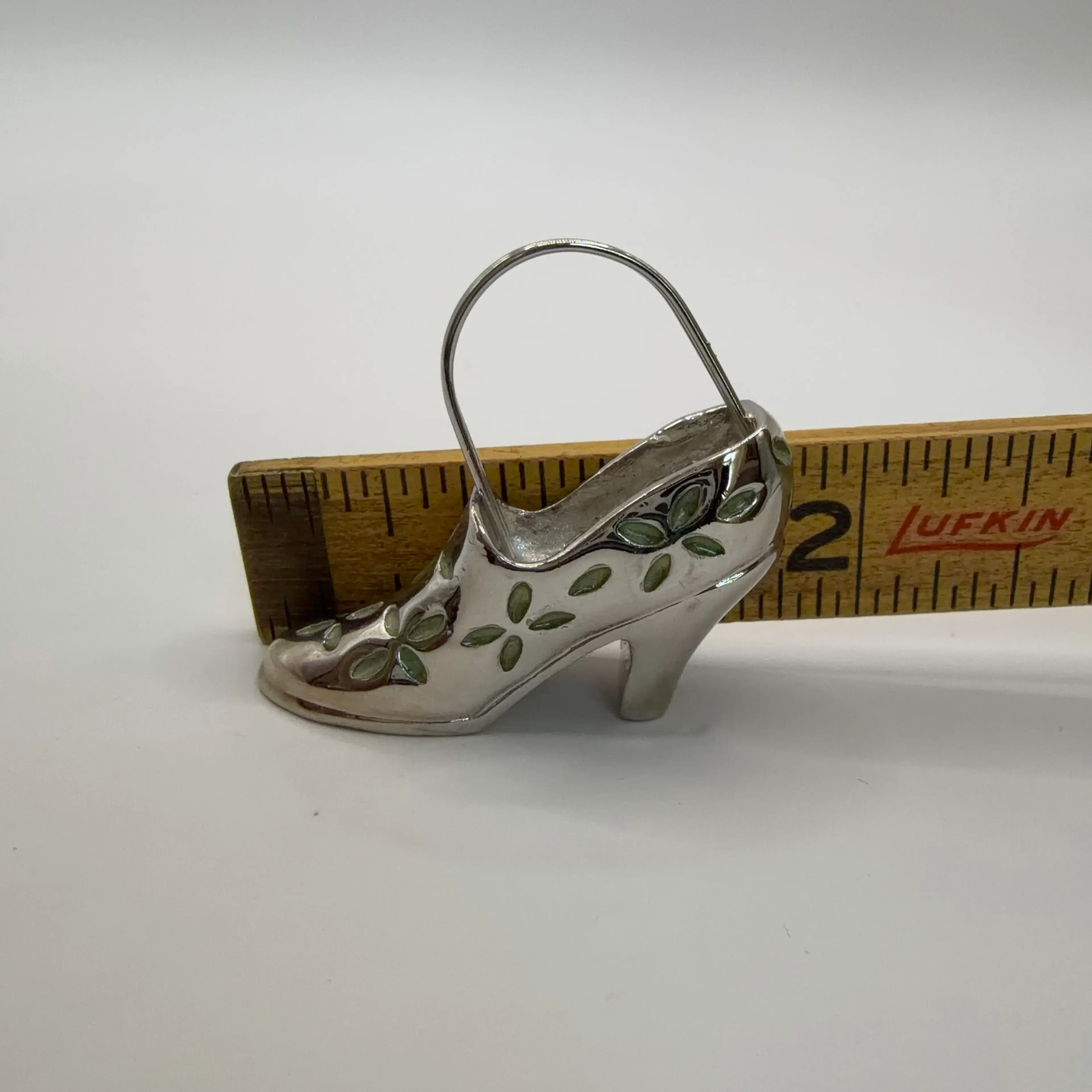 Image 2 of 2