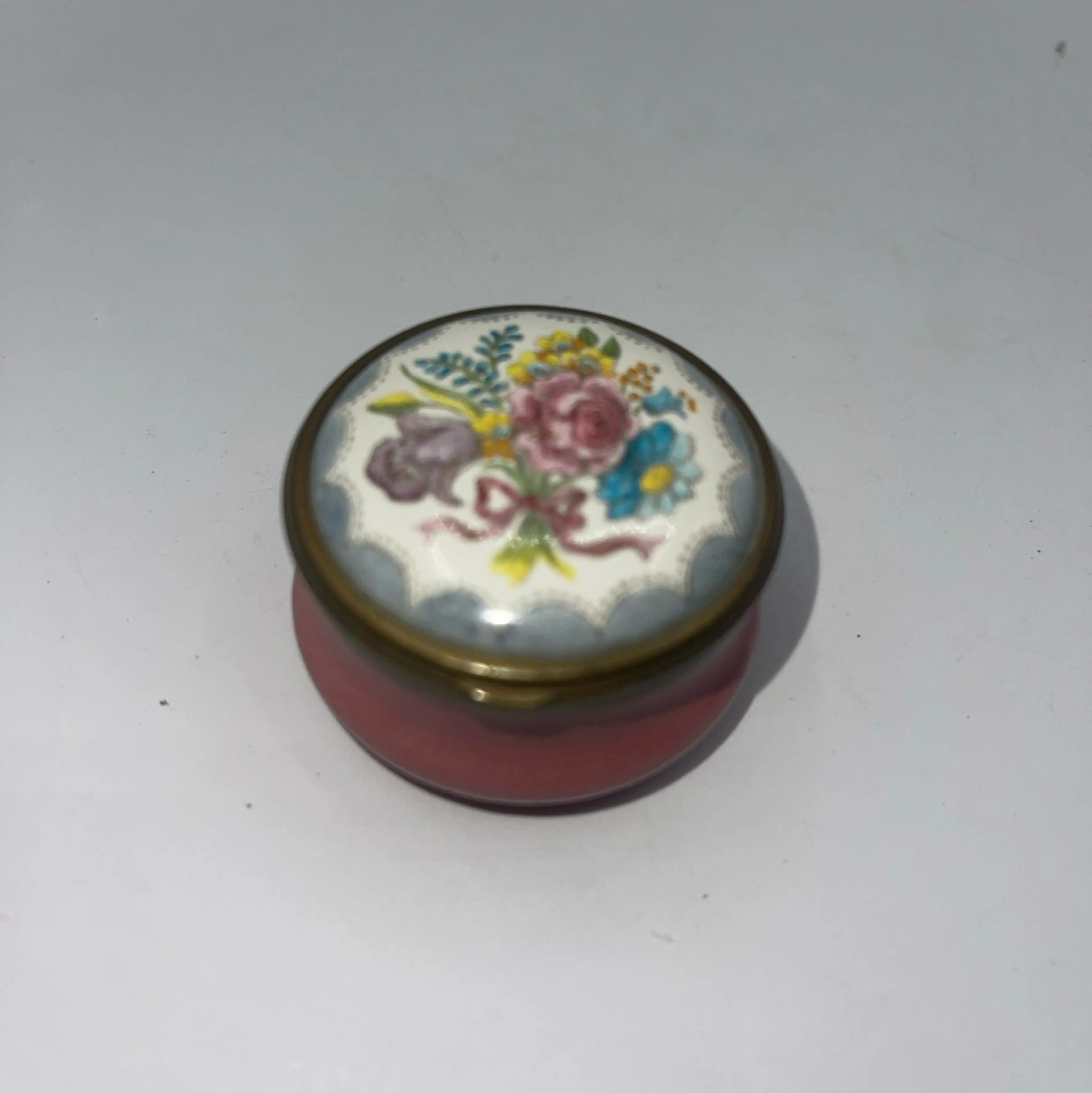 Image 2 of 7