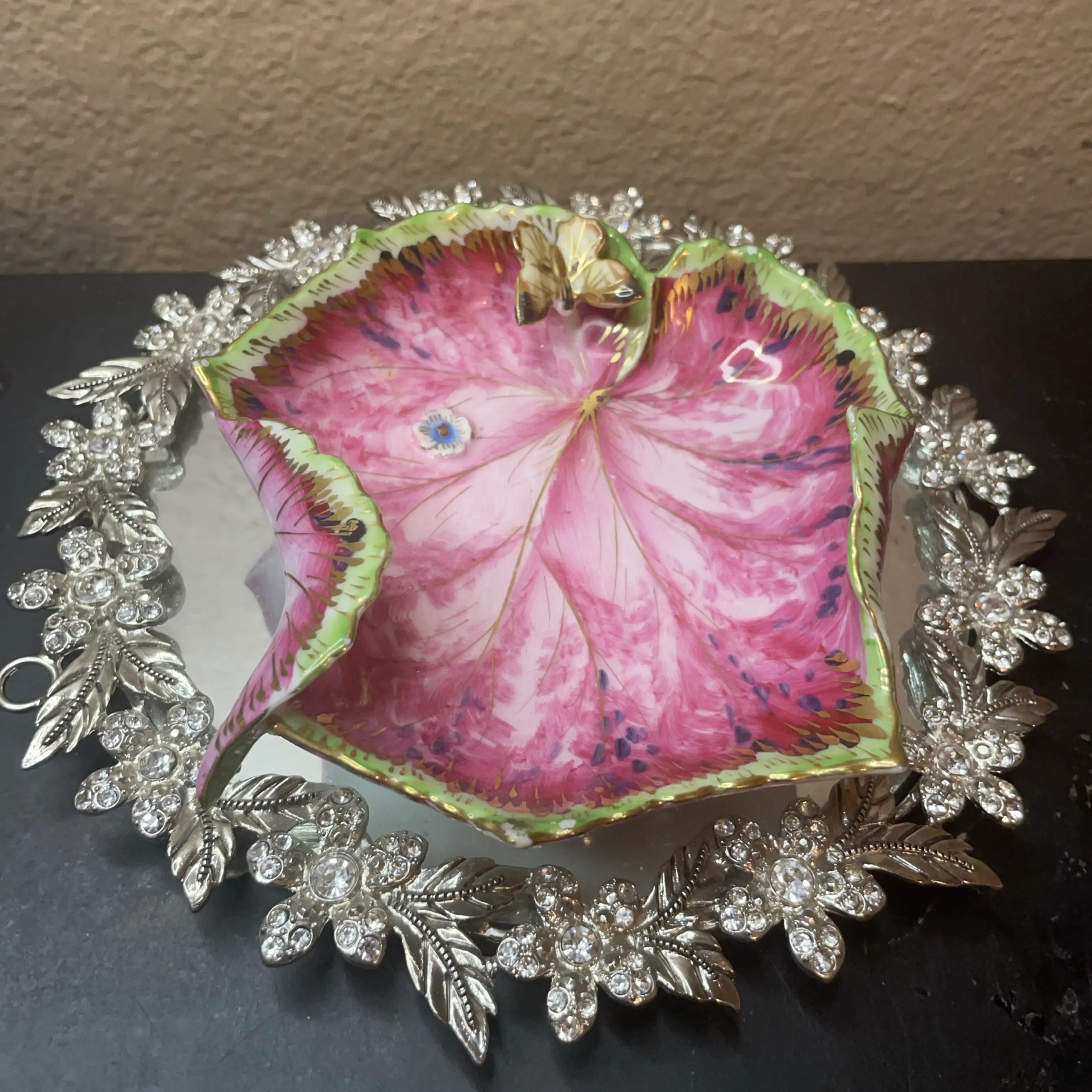 Image 4 of 7