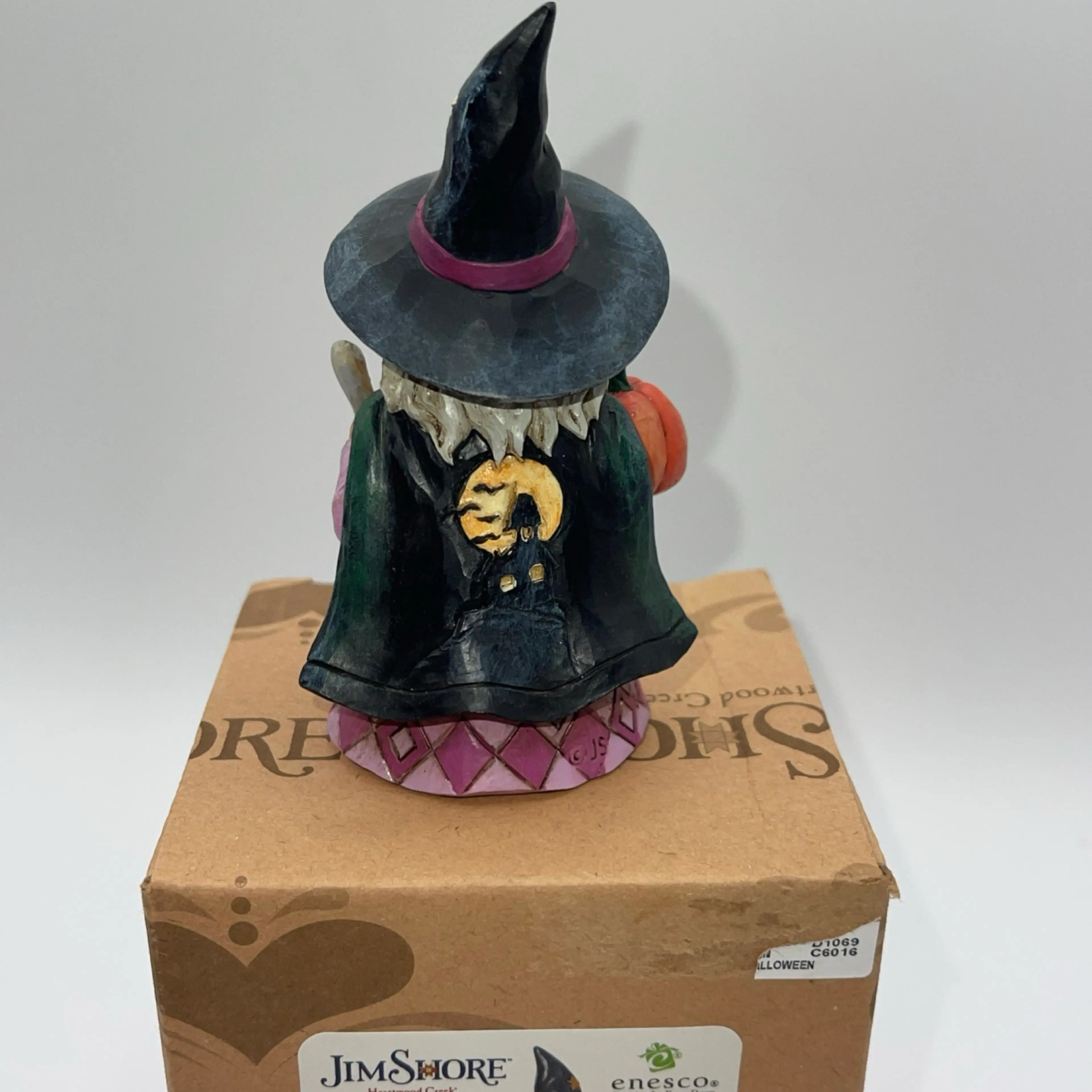 Image 4 of 6