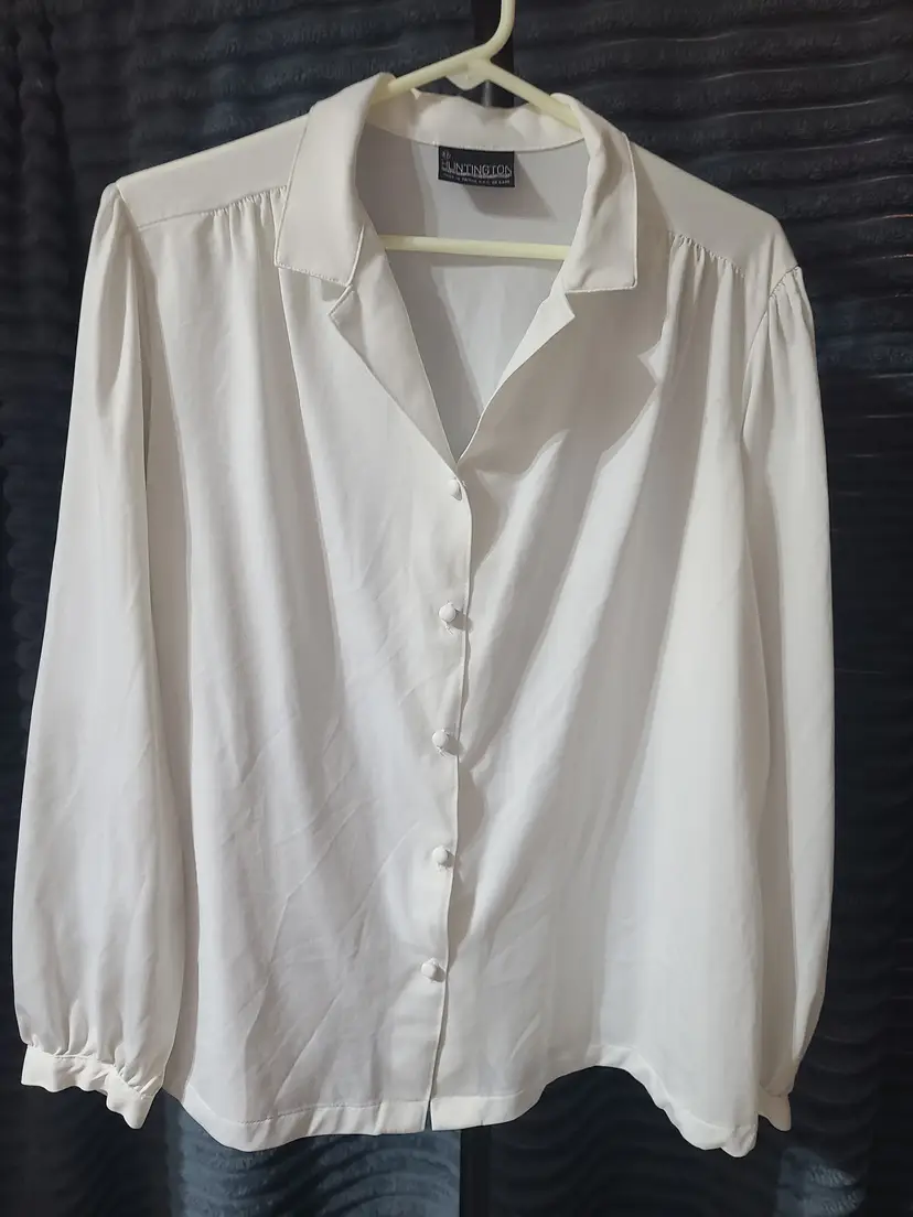 Huntington white blouse size large
