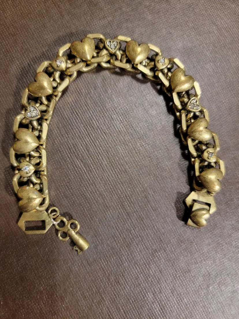 Vintage chunky Puffed heart and key bracelet
