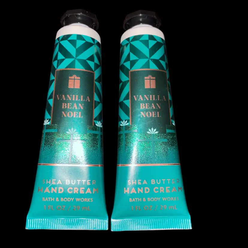 #07- Bath And Body Works TWO 1 Oz New Old Stock Hand Cream- Vanilla Bean Noel