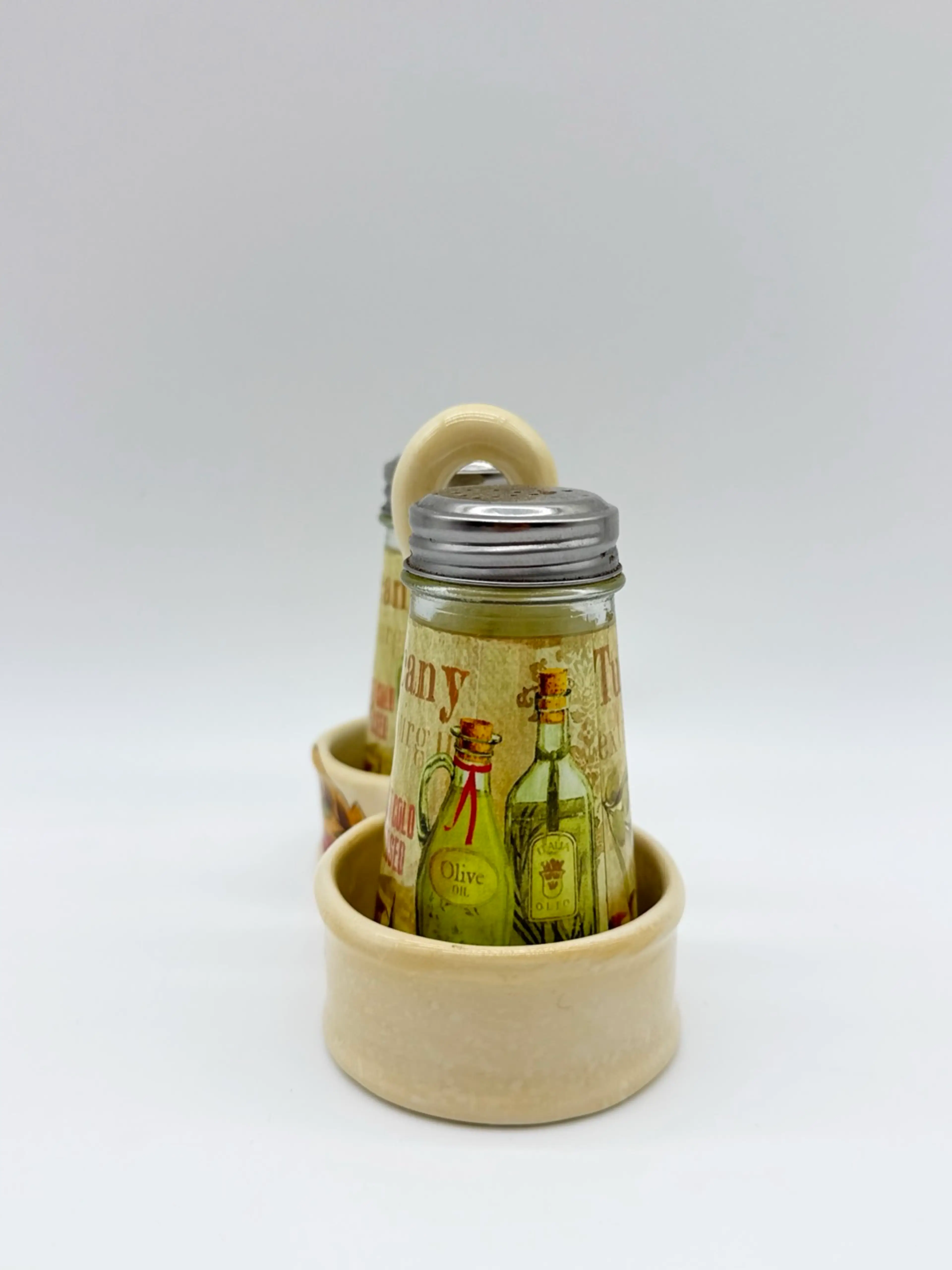 Image 2 of 7