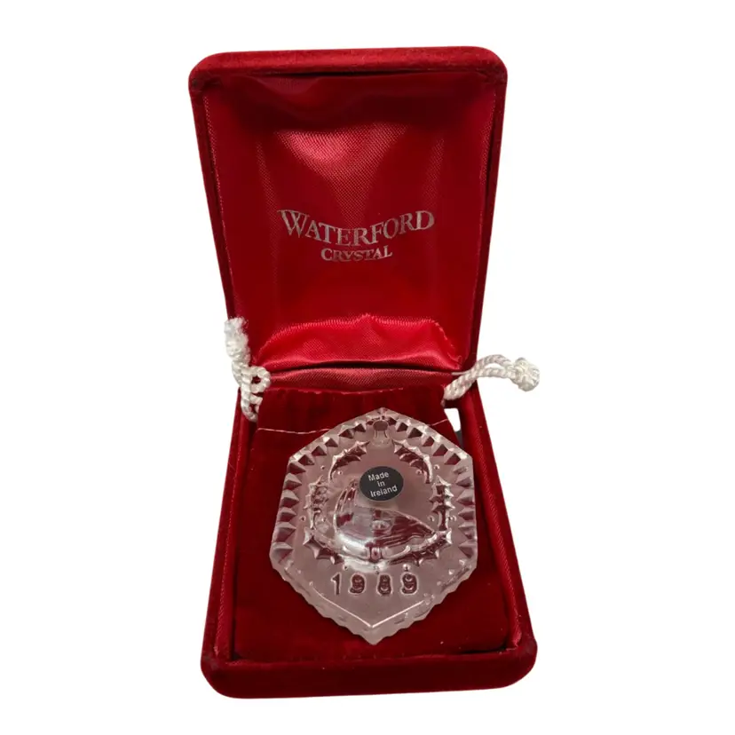 1989 Waterford Crystal Six Geese a Laying 12 Days of Christmas Ornament! 2 1/2” Tall! In Original Box, Original Dust Bag And Paperwork!