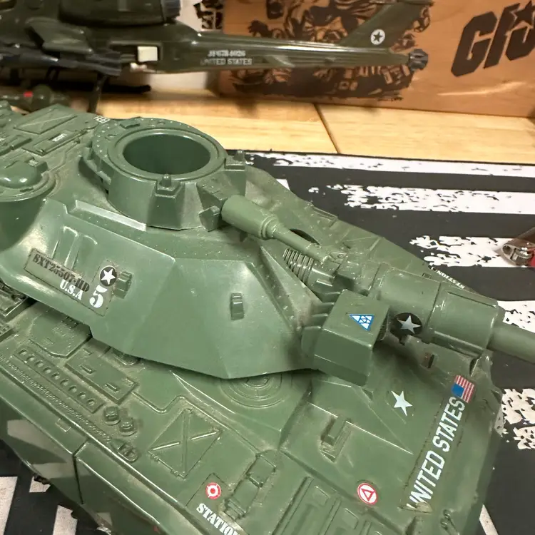 Destro's Dominator Box