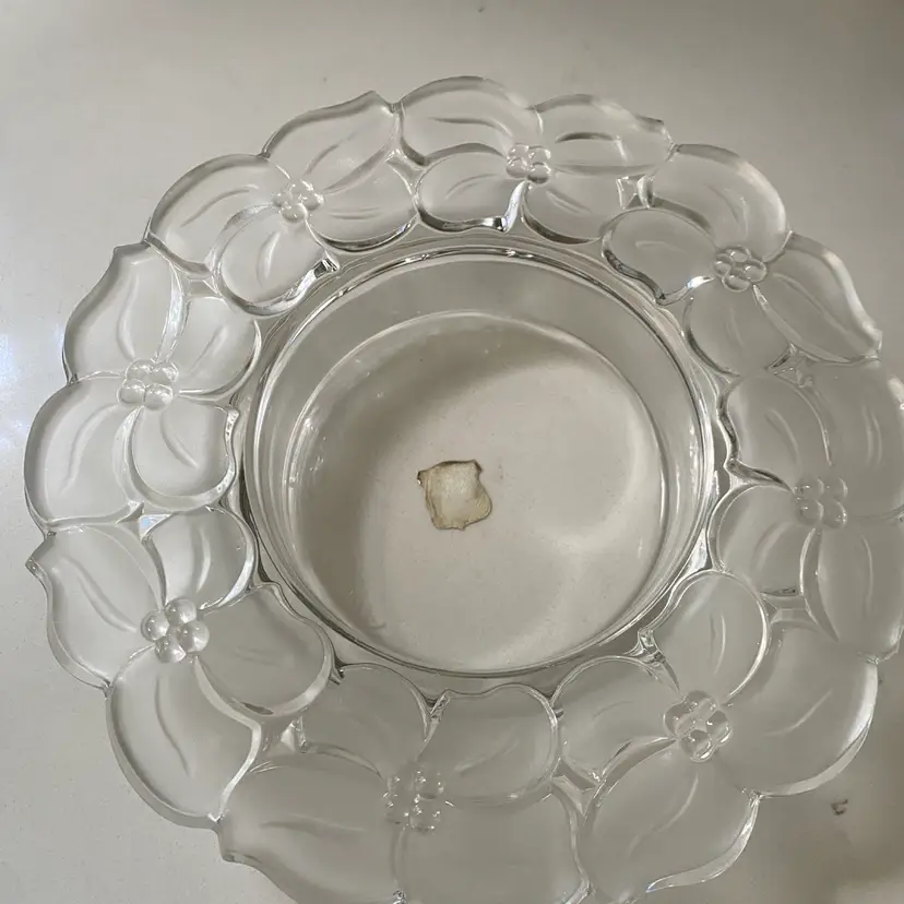 E & R Golden Crown Lead
Crystal Flower Design Candle Holder 
Made In West Germany