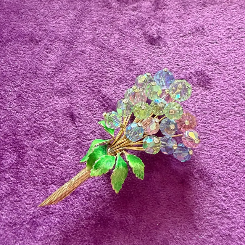 Vintage Flower Bouquet Brooch