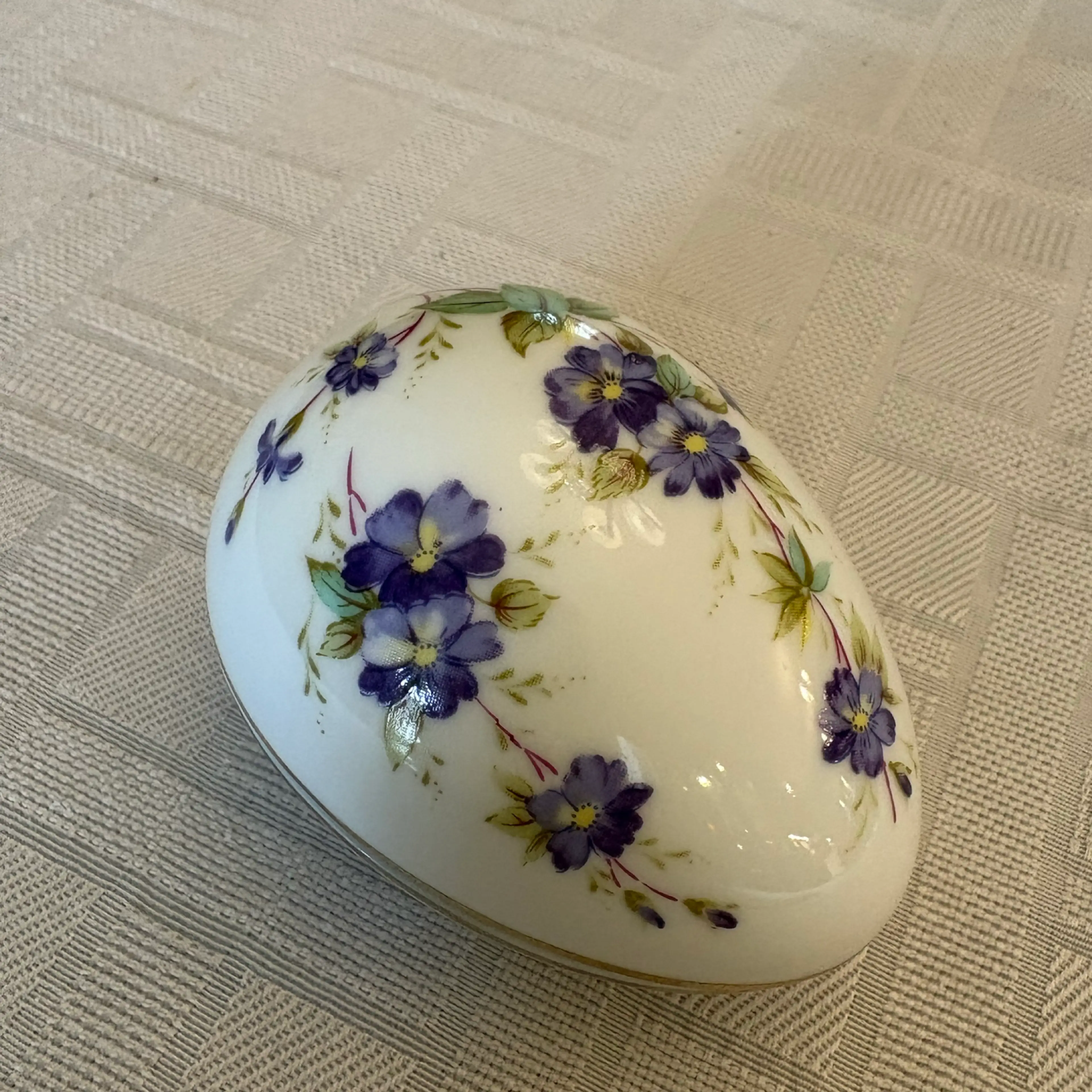 Image 2 of 6