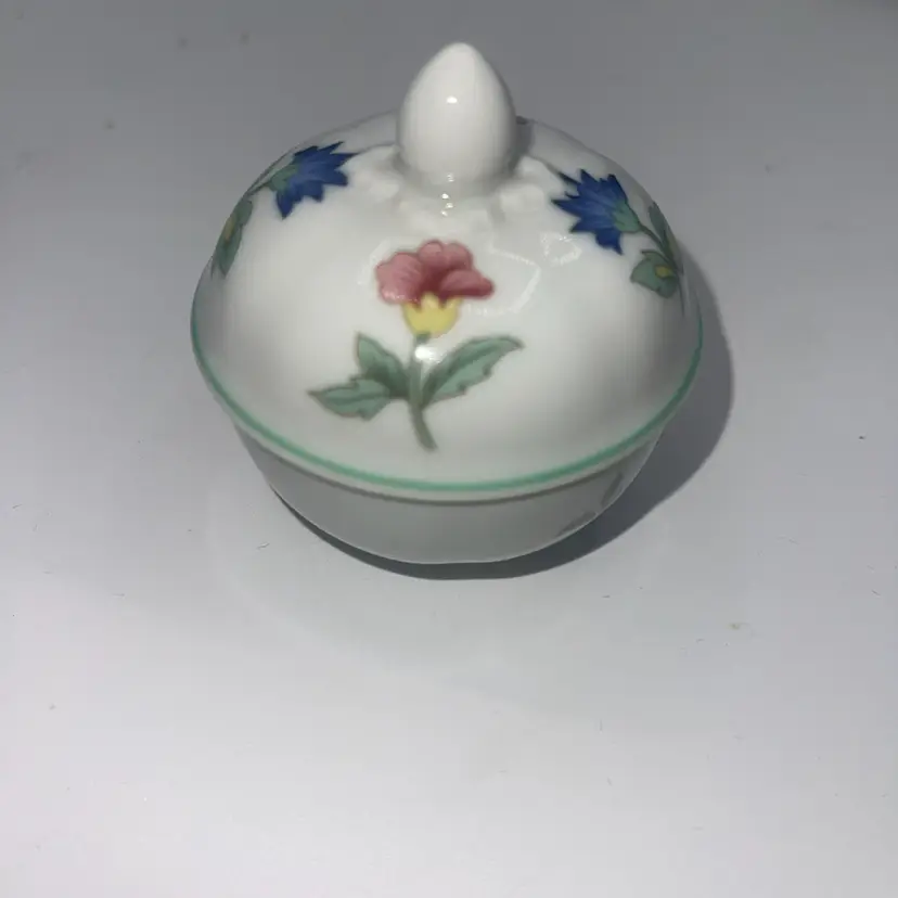 VTG Trinket Box Flowered Marked Heinrich Germany