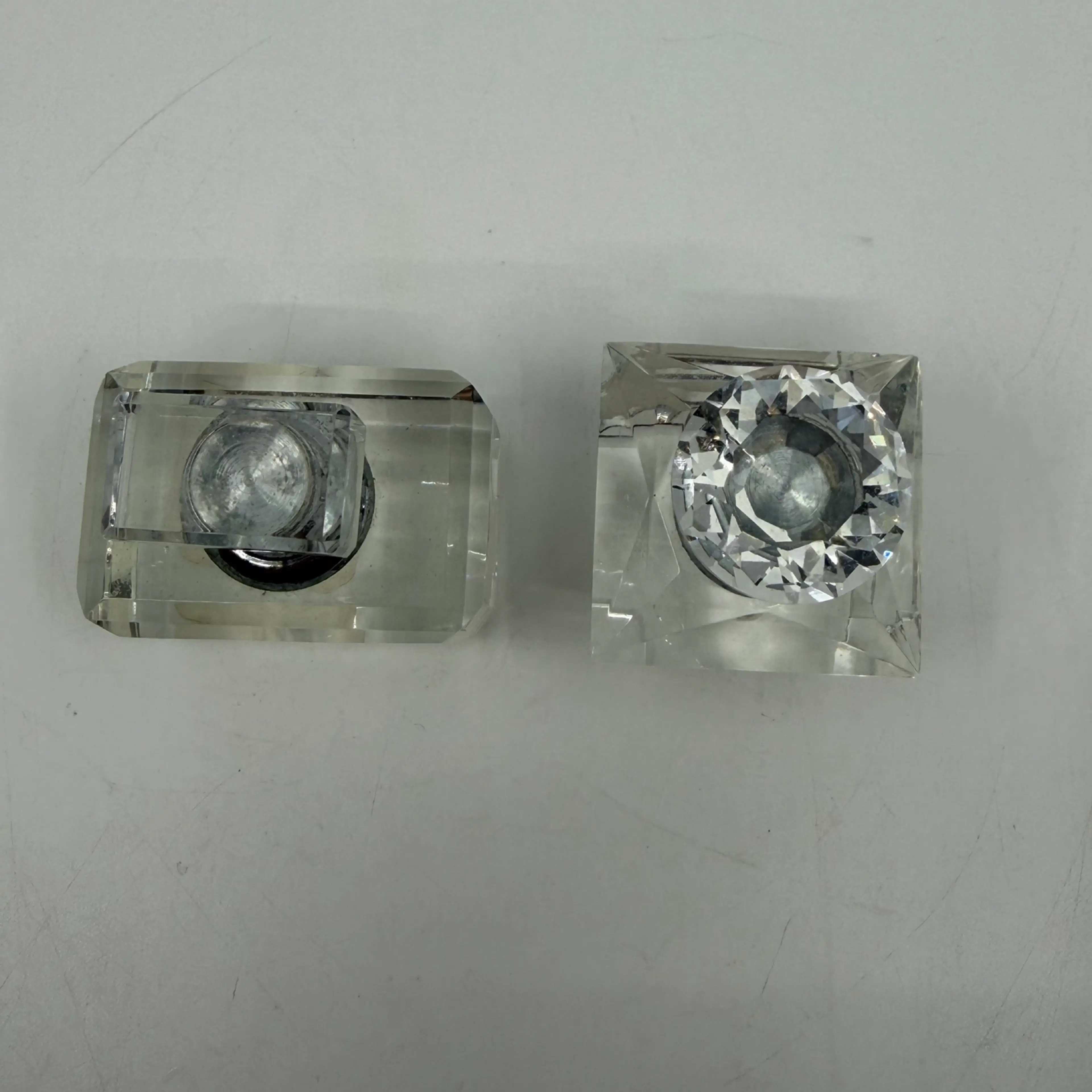 Image 2 of 6