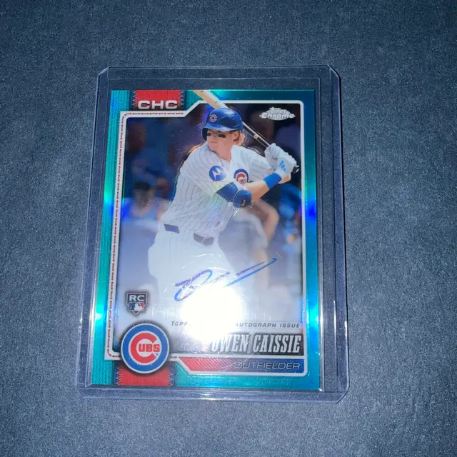 2026 Topps Chrome Owen Caissie