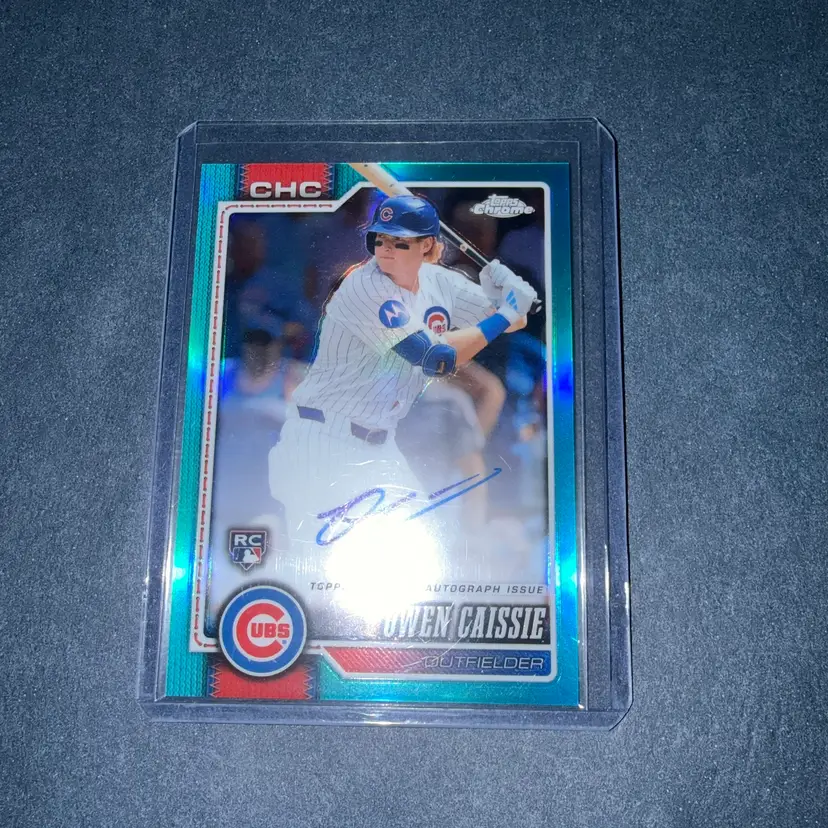 2026 Topps Chrome Owen Caissie