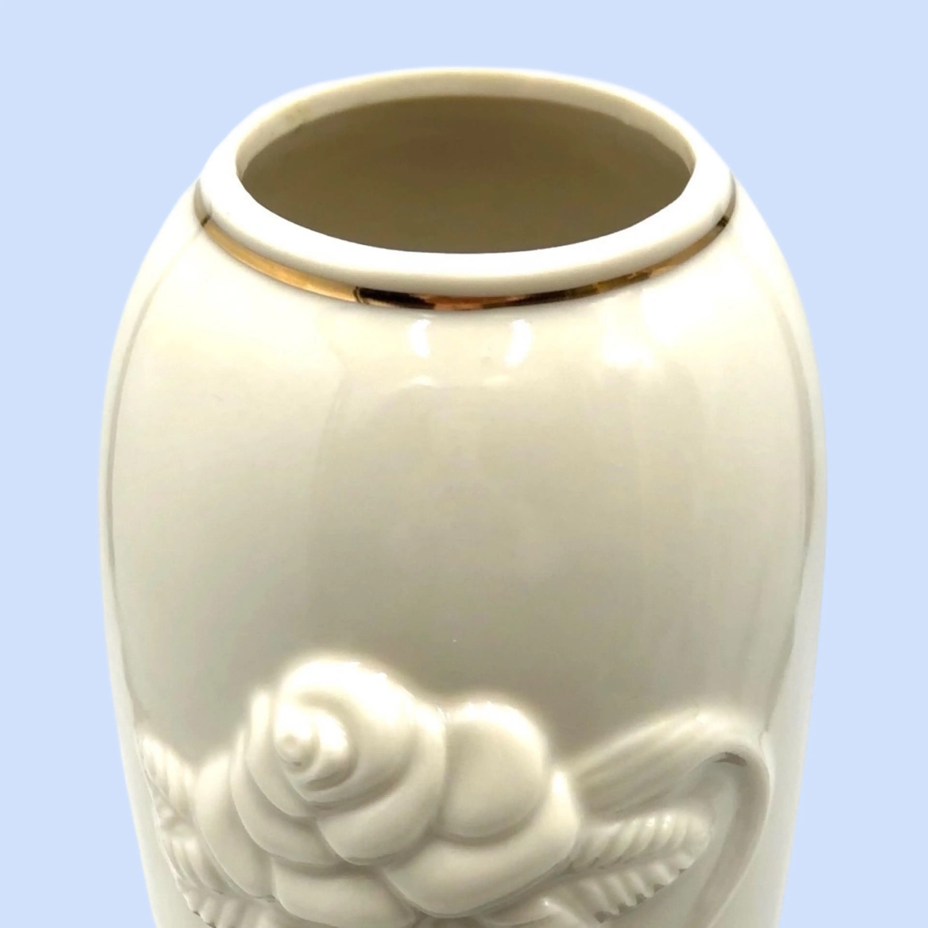 Image 4 of 10