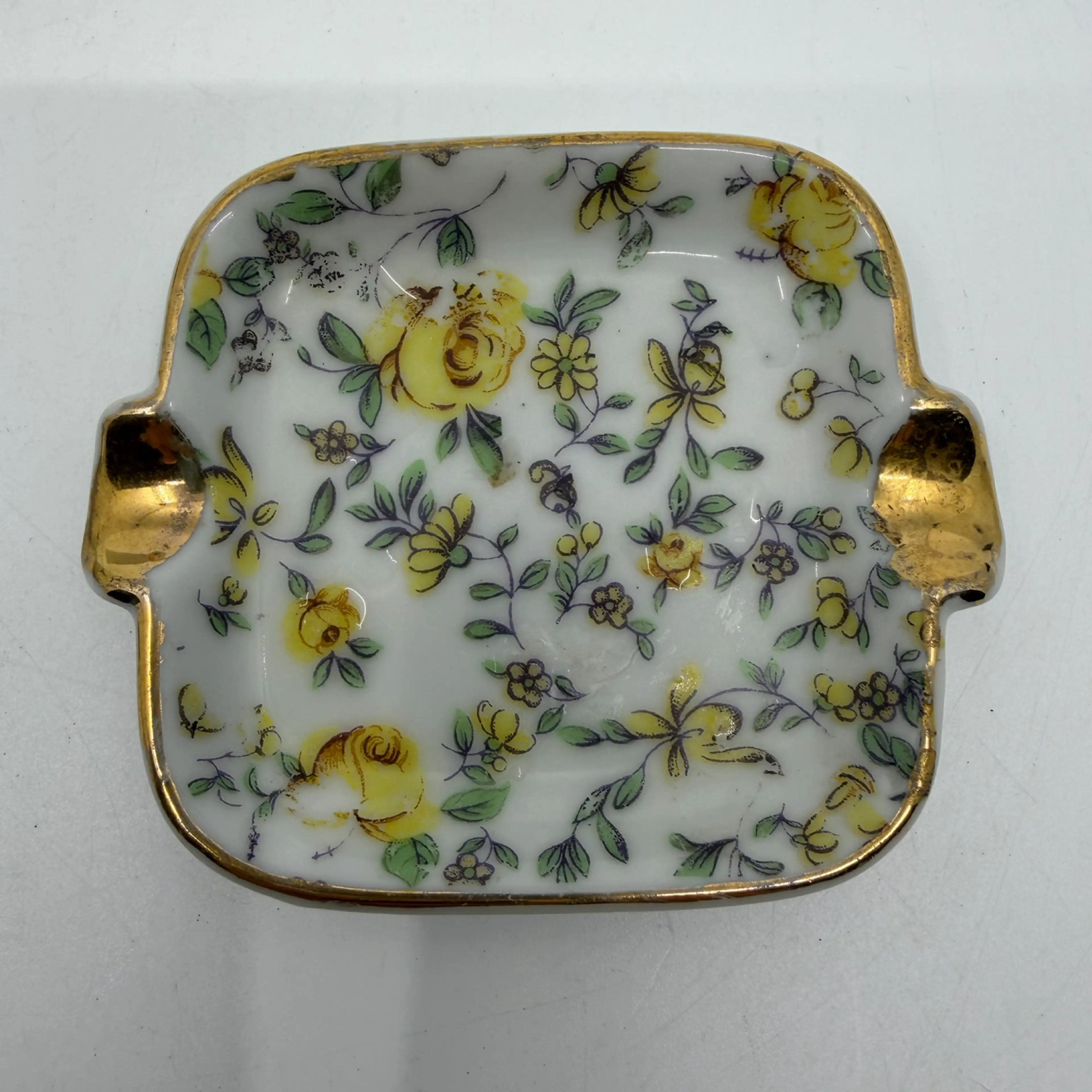 Image 4 of 6