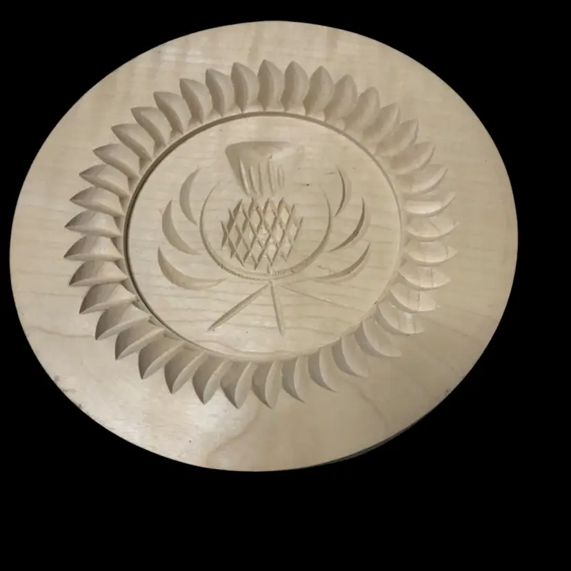 37. Traditional Scottish shortbread biscuit cookie mold press with thistle pattern handmade by Stanley Whyte 4 inches