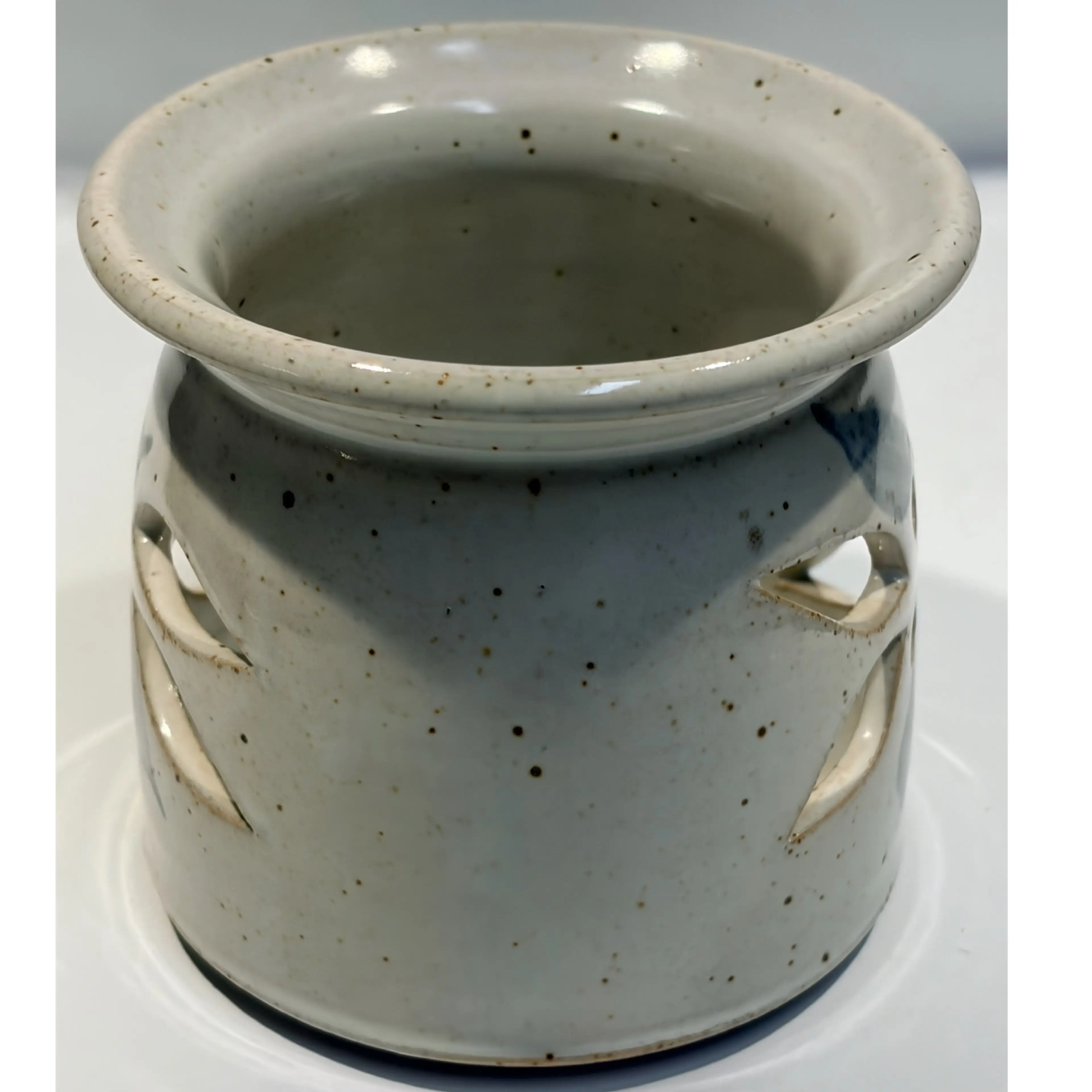 Image 3 of 6