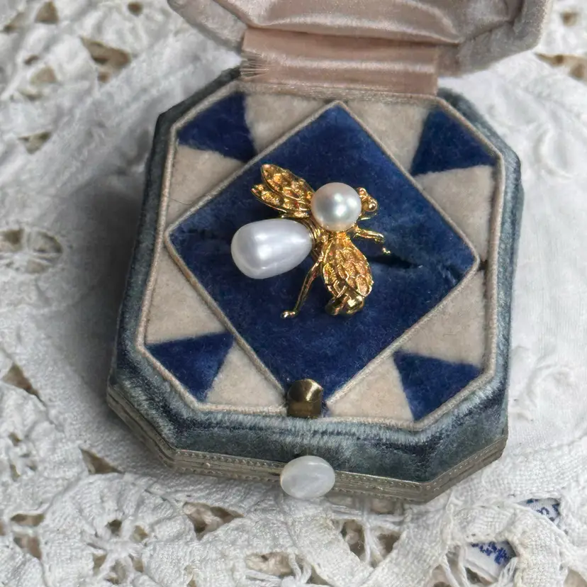 Michael Valitutti Vermeil Sterling Bee Brooch