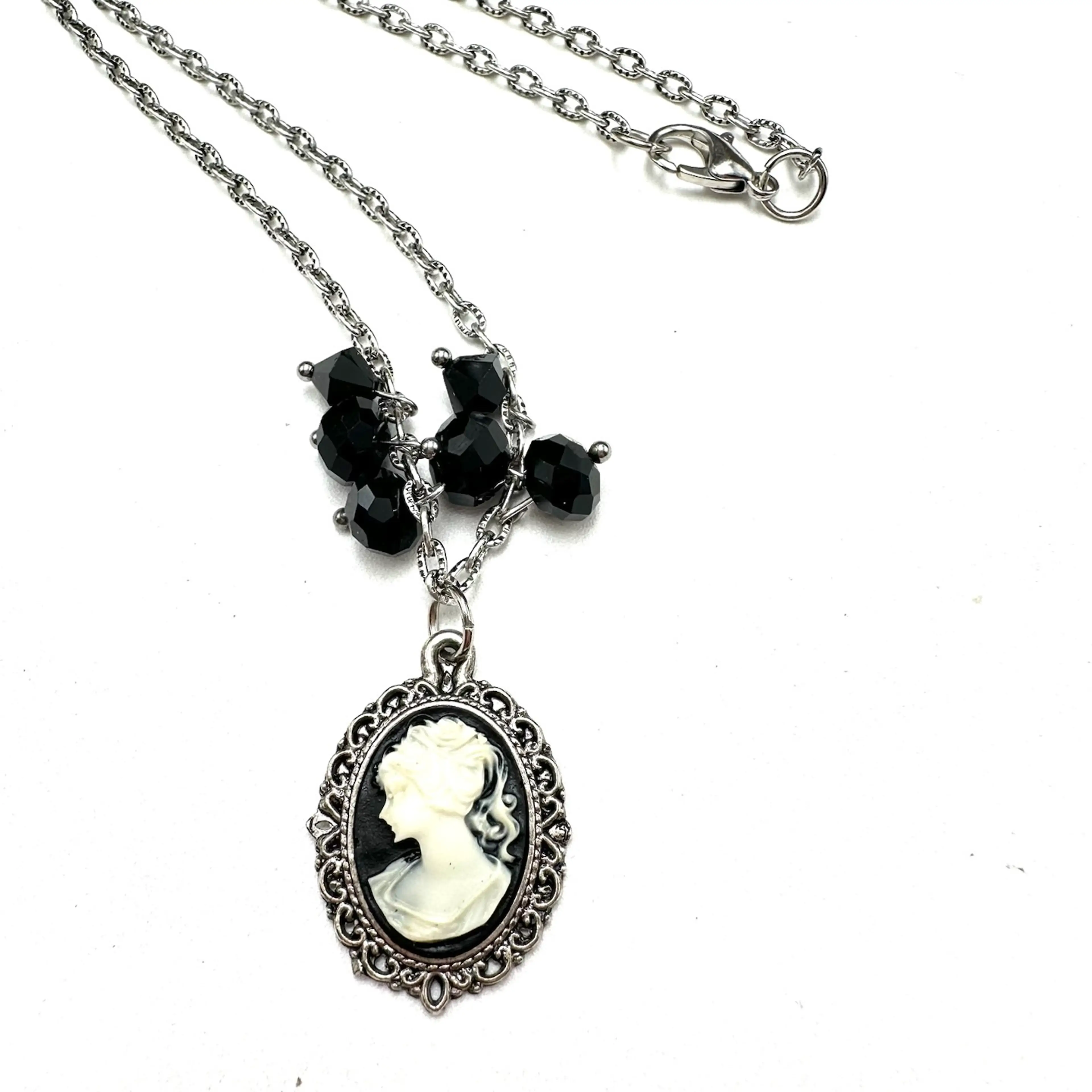 Image 2 of 4