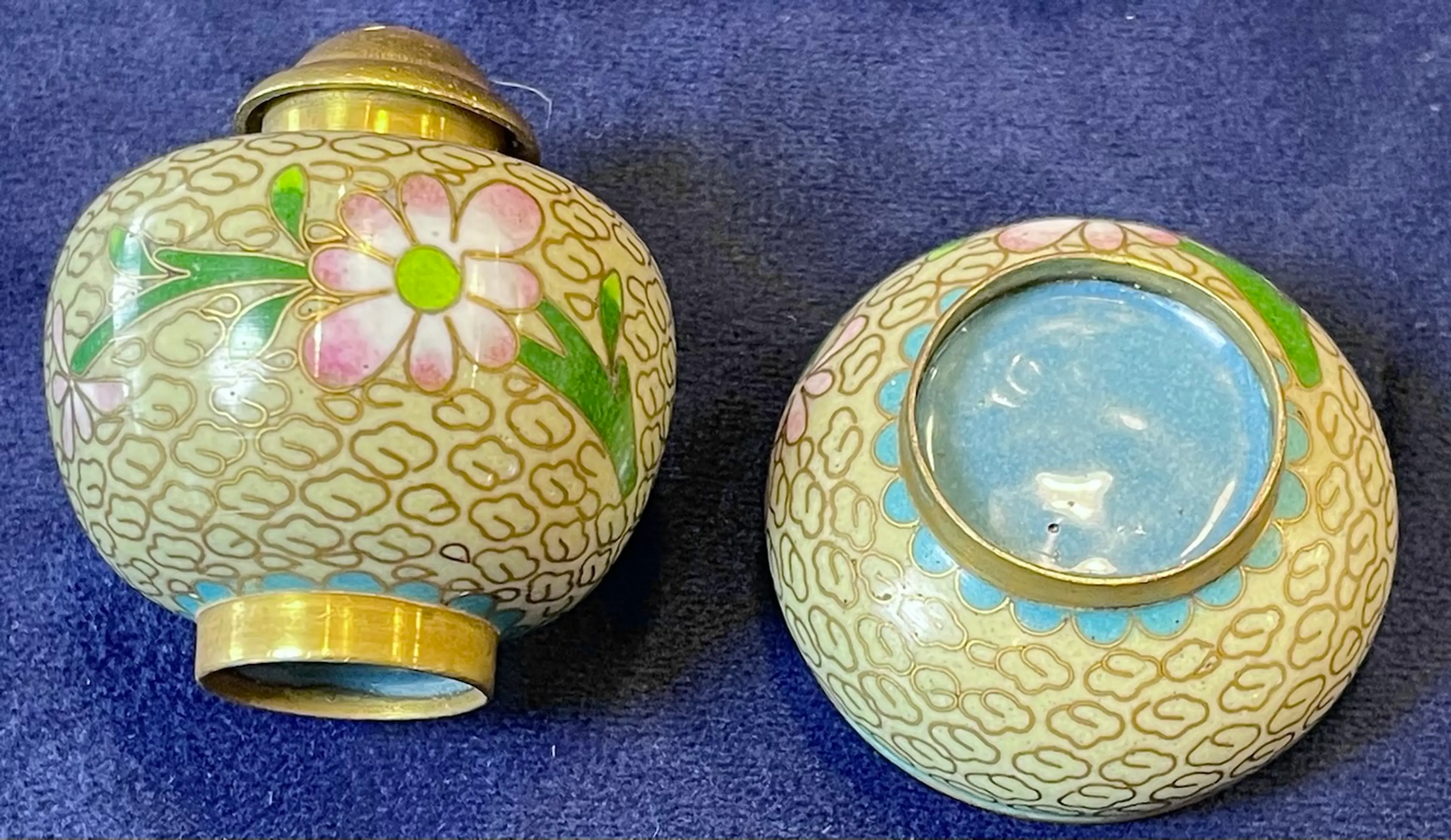 Image 4 of 4