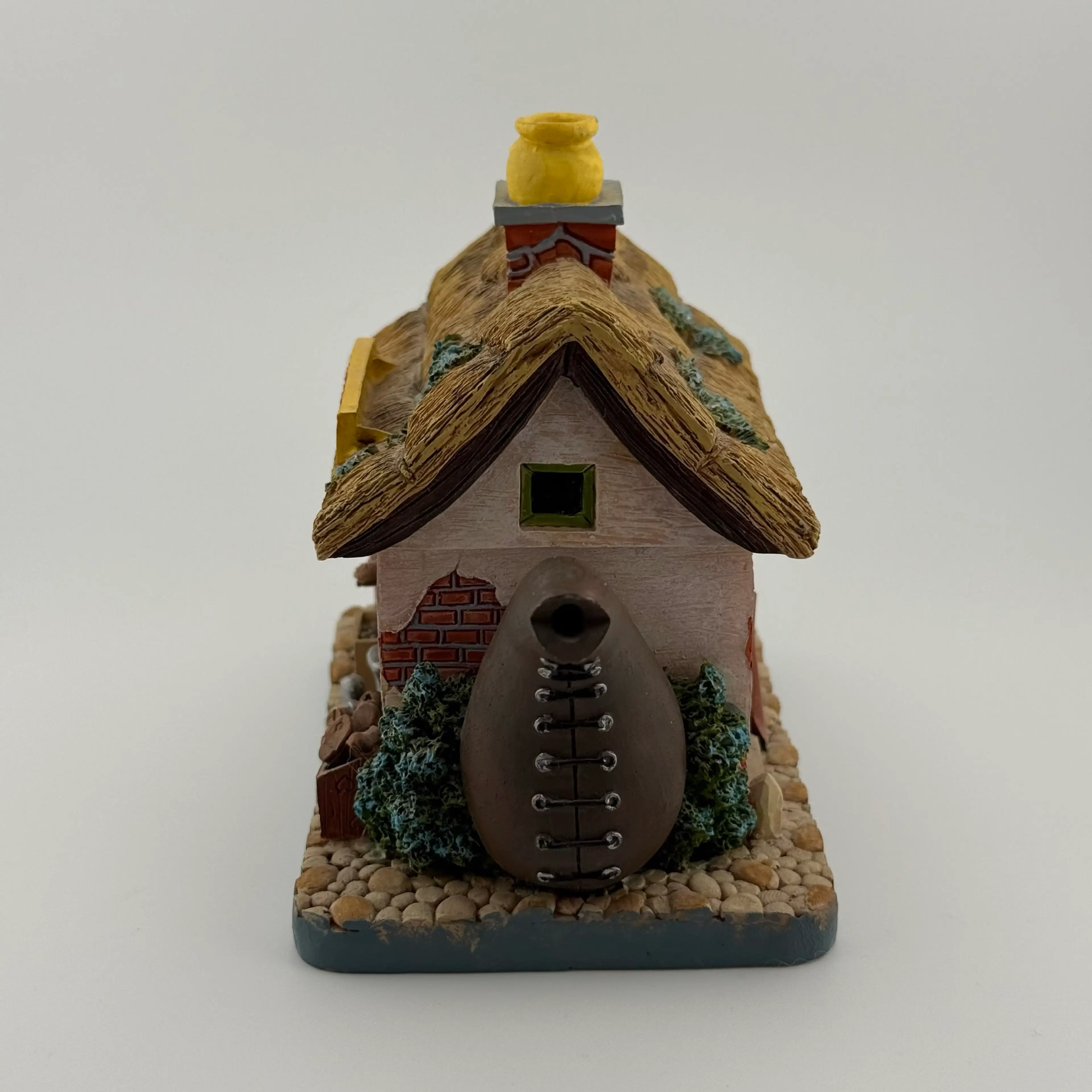 Image 2 of 11