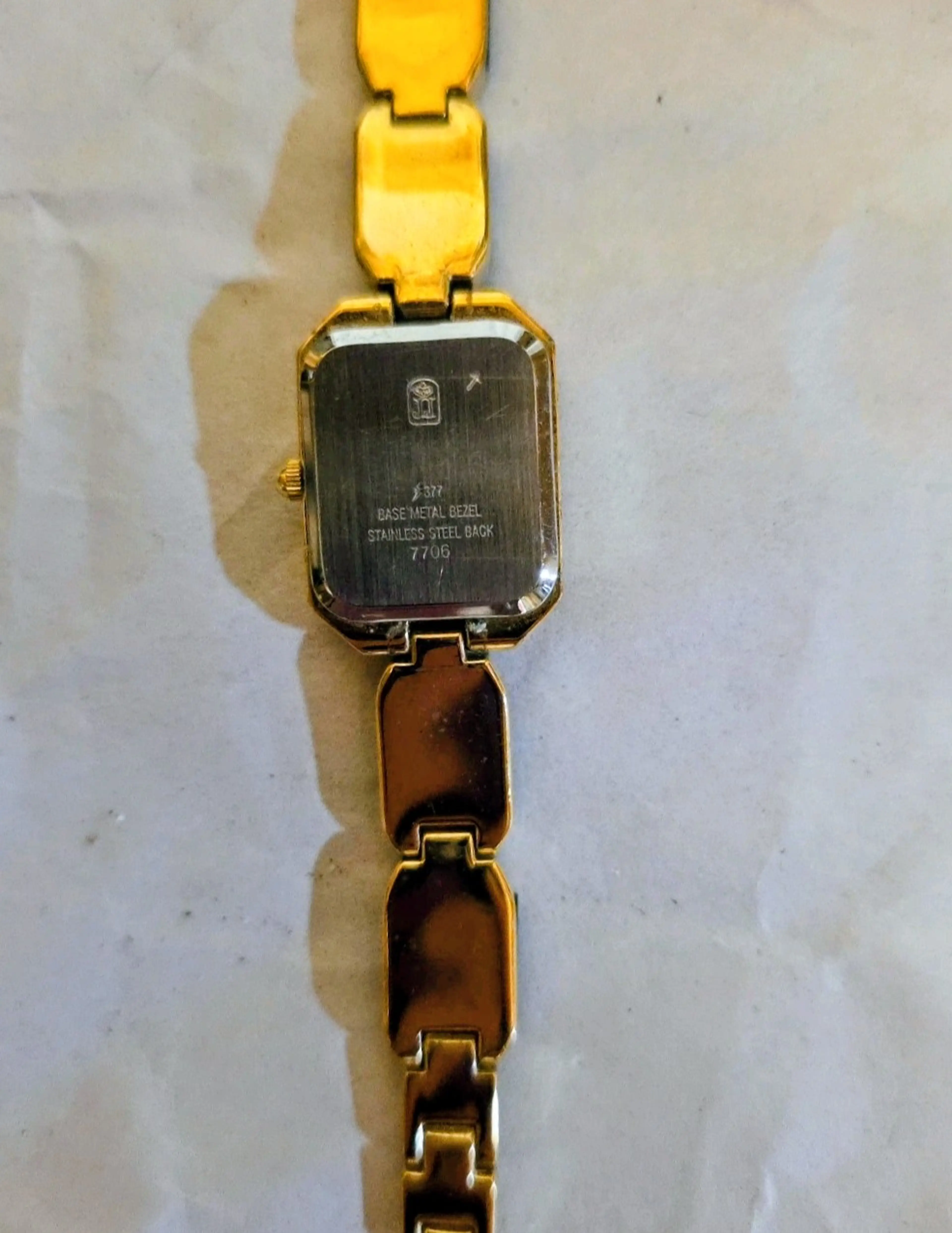 Image 2 of 10