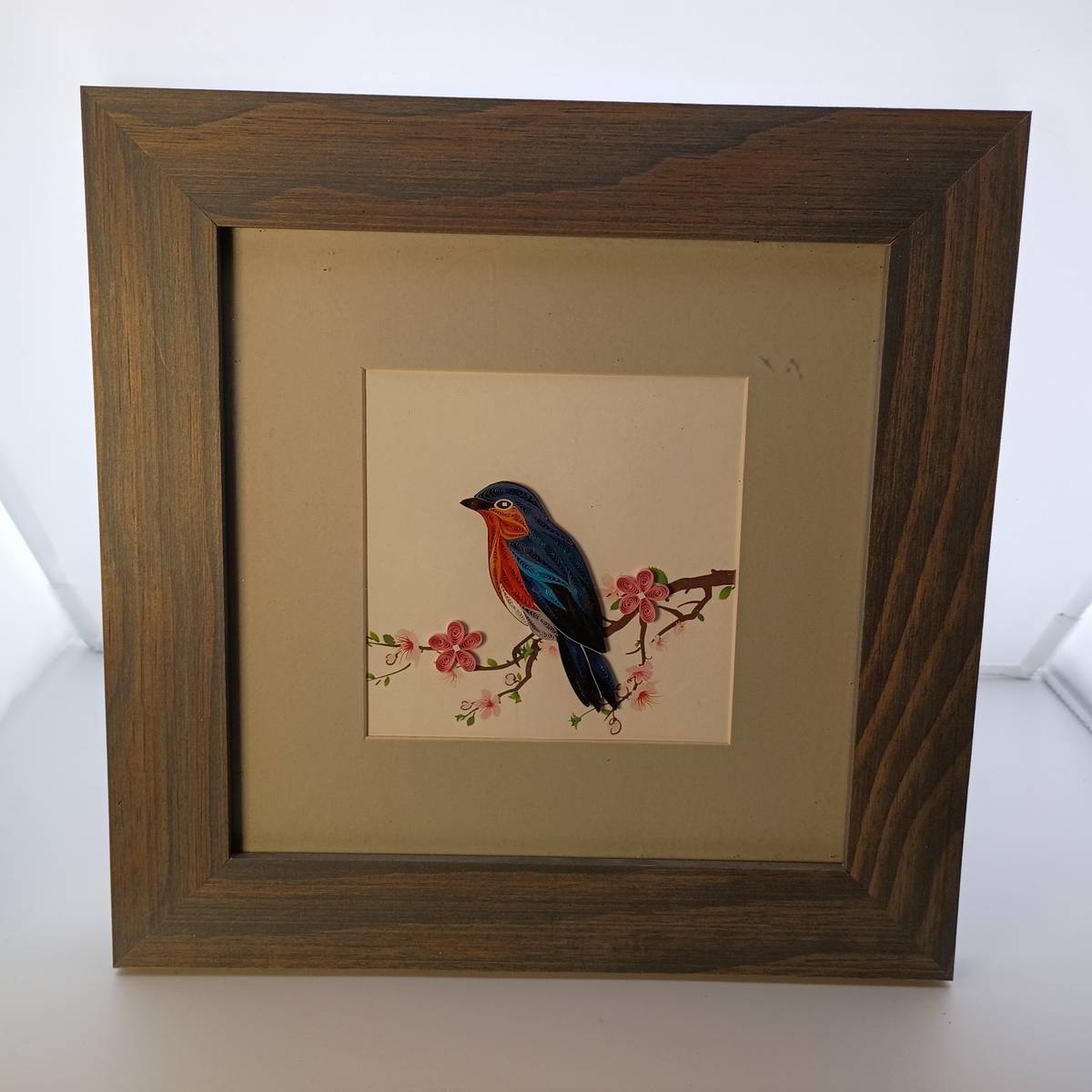 Niknax · Quilled bird artwork