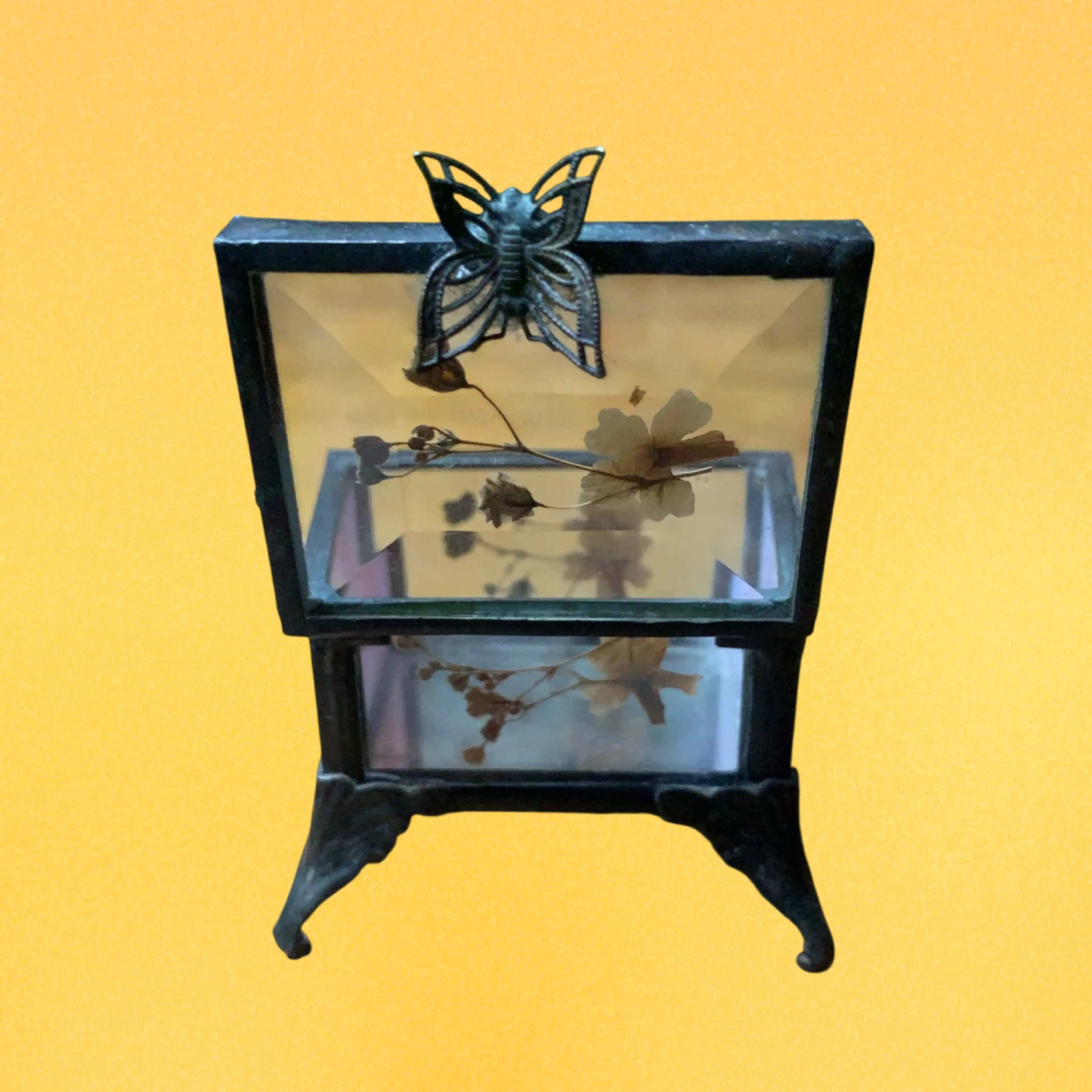 Image 4 of 6